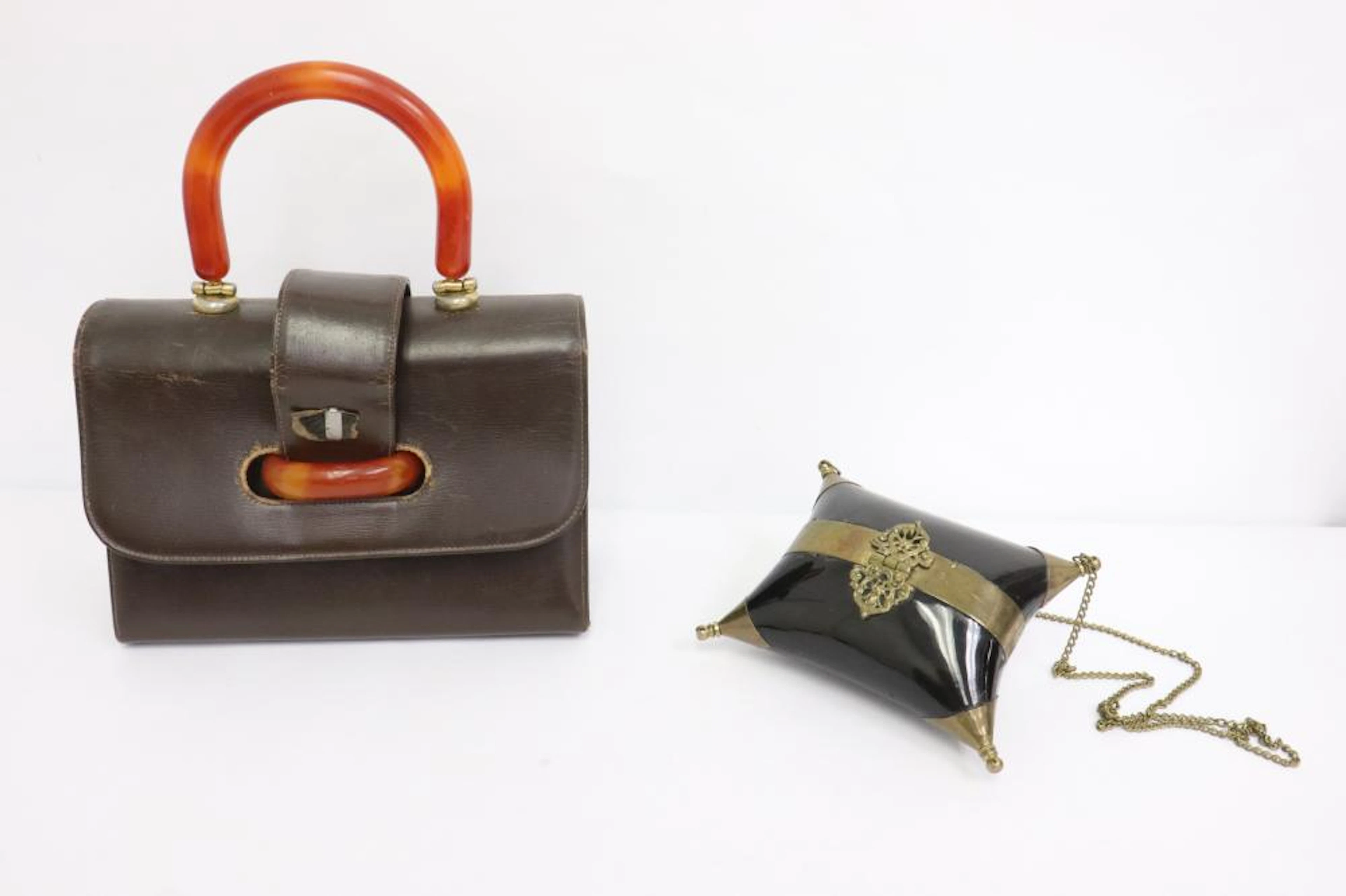 2 lady's purses