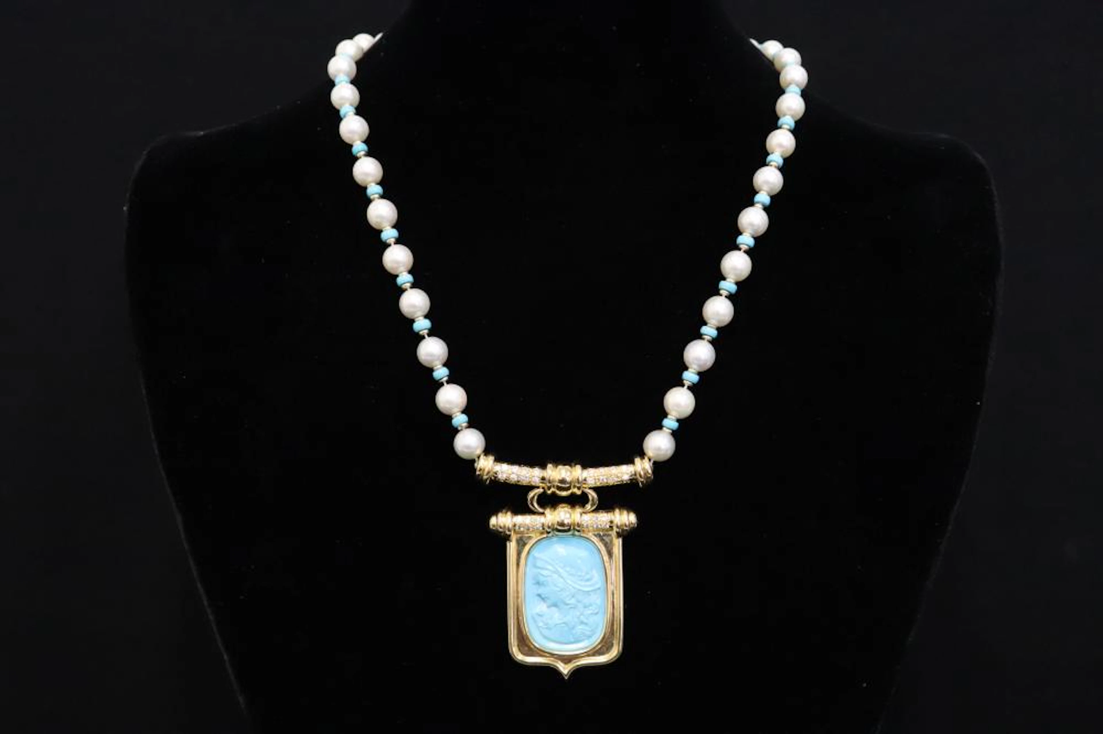 Wallace Chan 18K diamond pendant w/ necklace