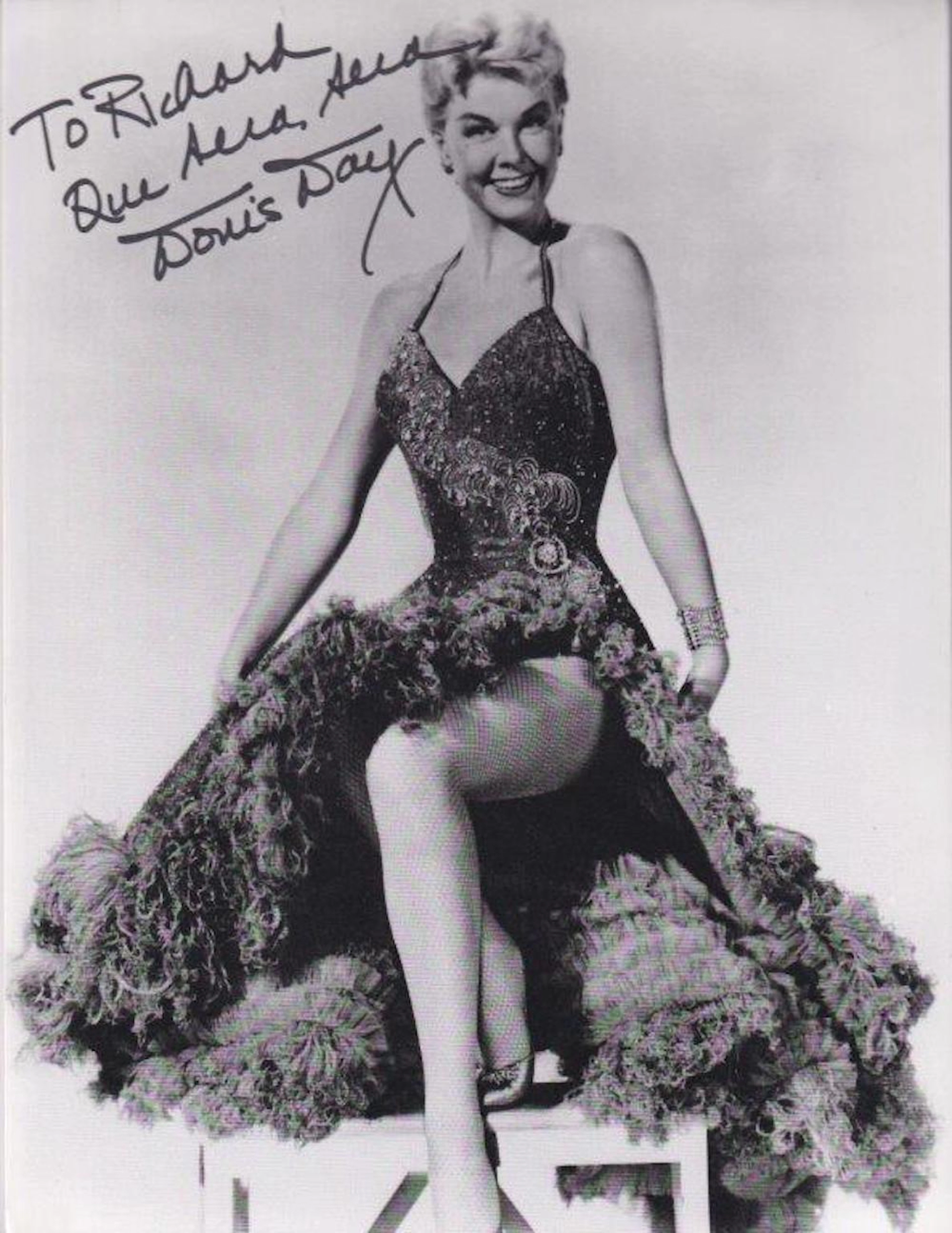 Doris Day - 7.5 x 9.75 Signed Photograph w/COA