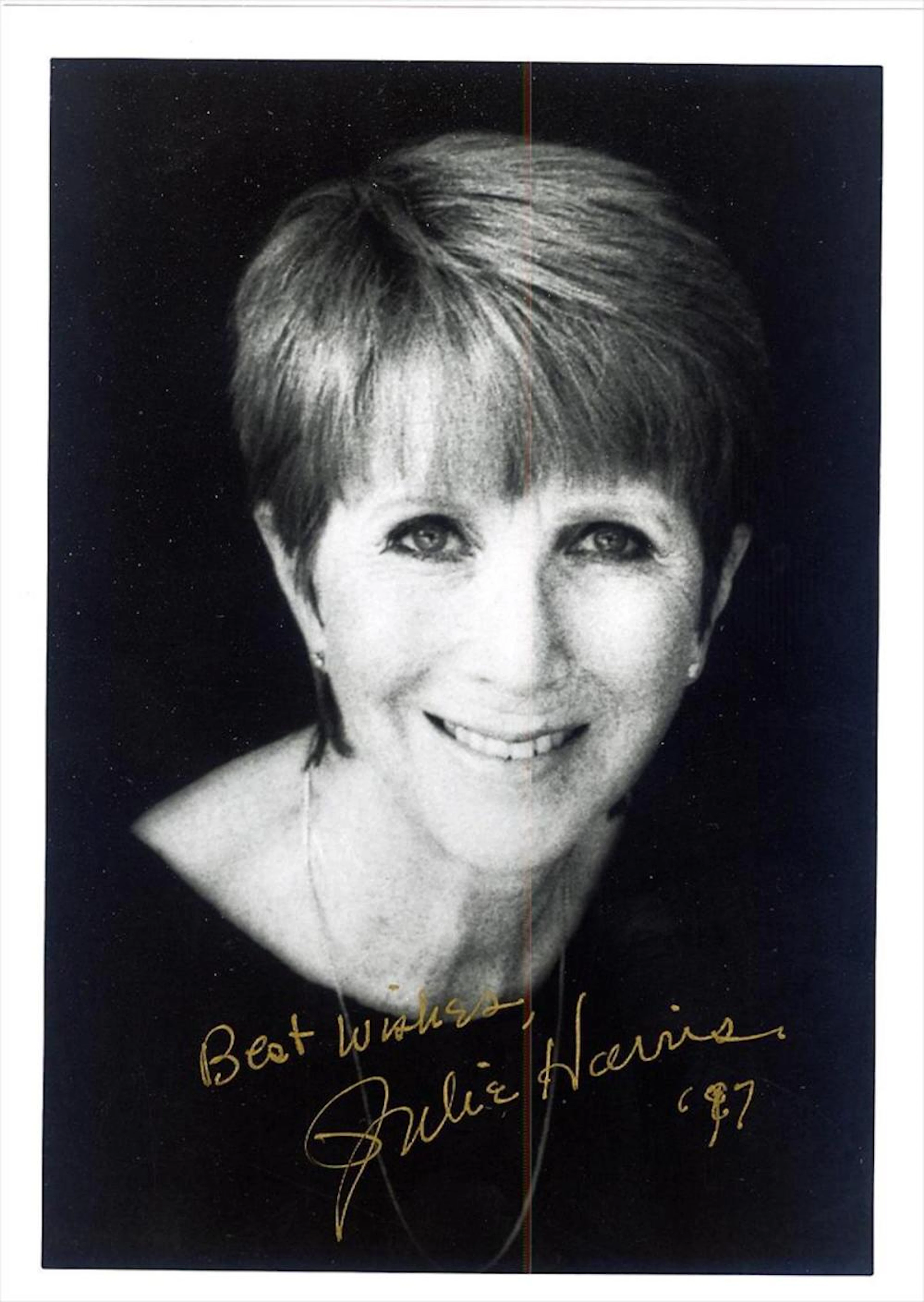 Julie Harris - 5 x 7 Signed Photograph w/COA