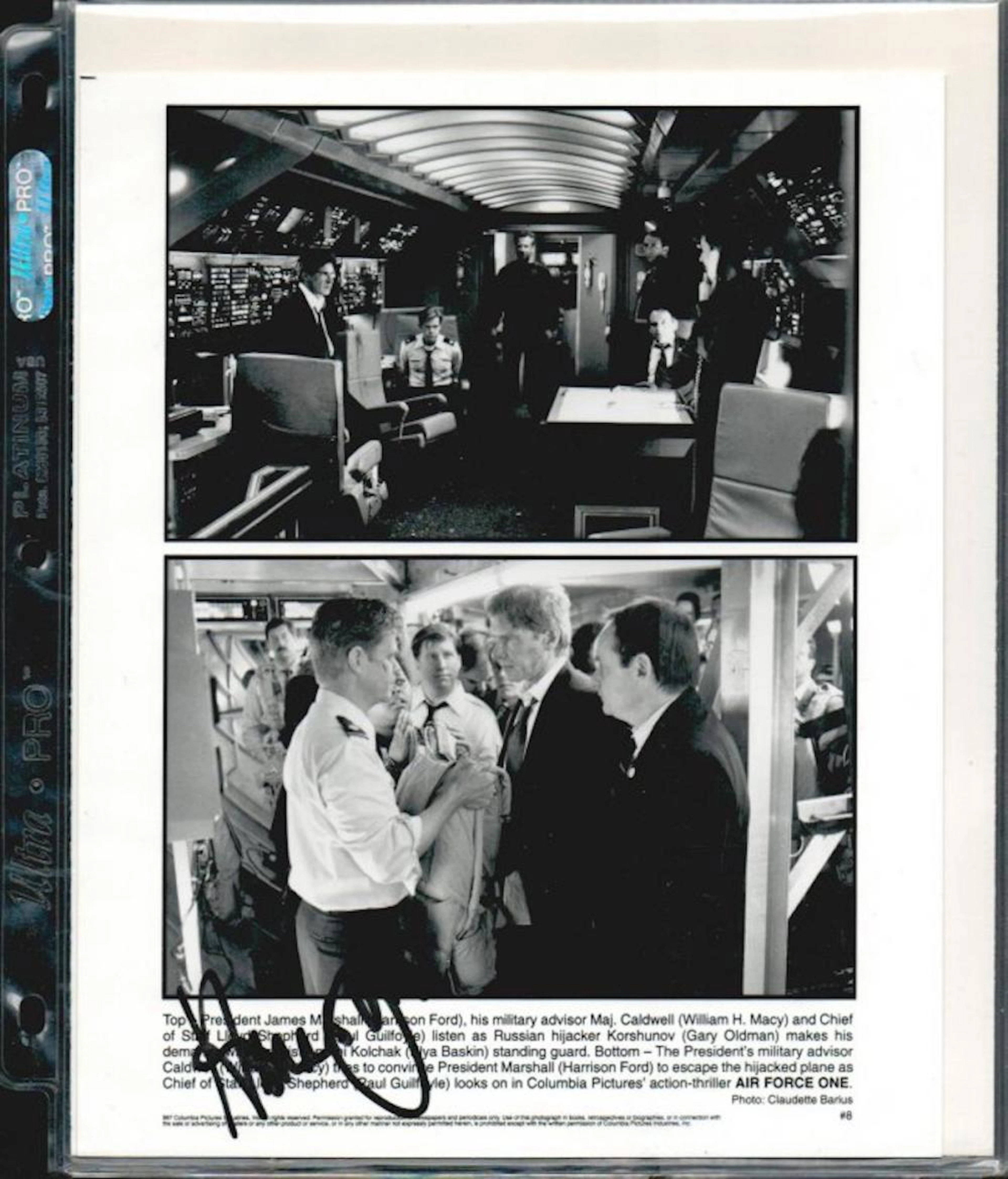 RARE HARRISON FORD SIGNED 8 X 10 PHOTOGRAPH W/COA