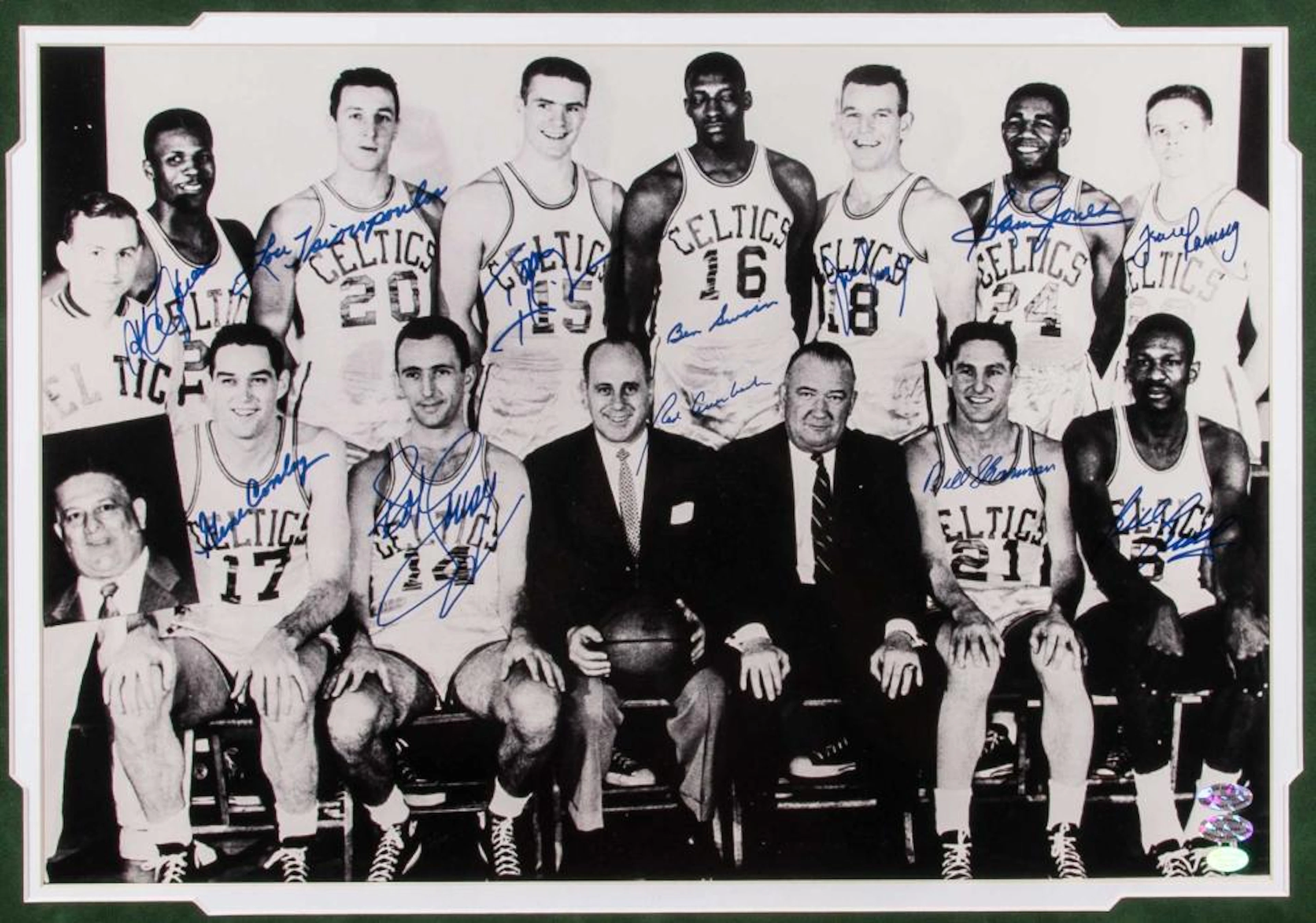 1958-59 Boston Celtics team signed large format photograph.