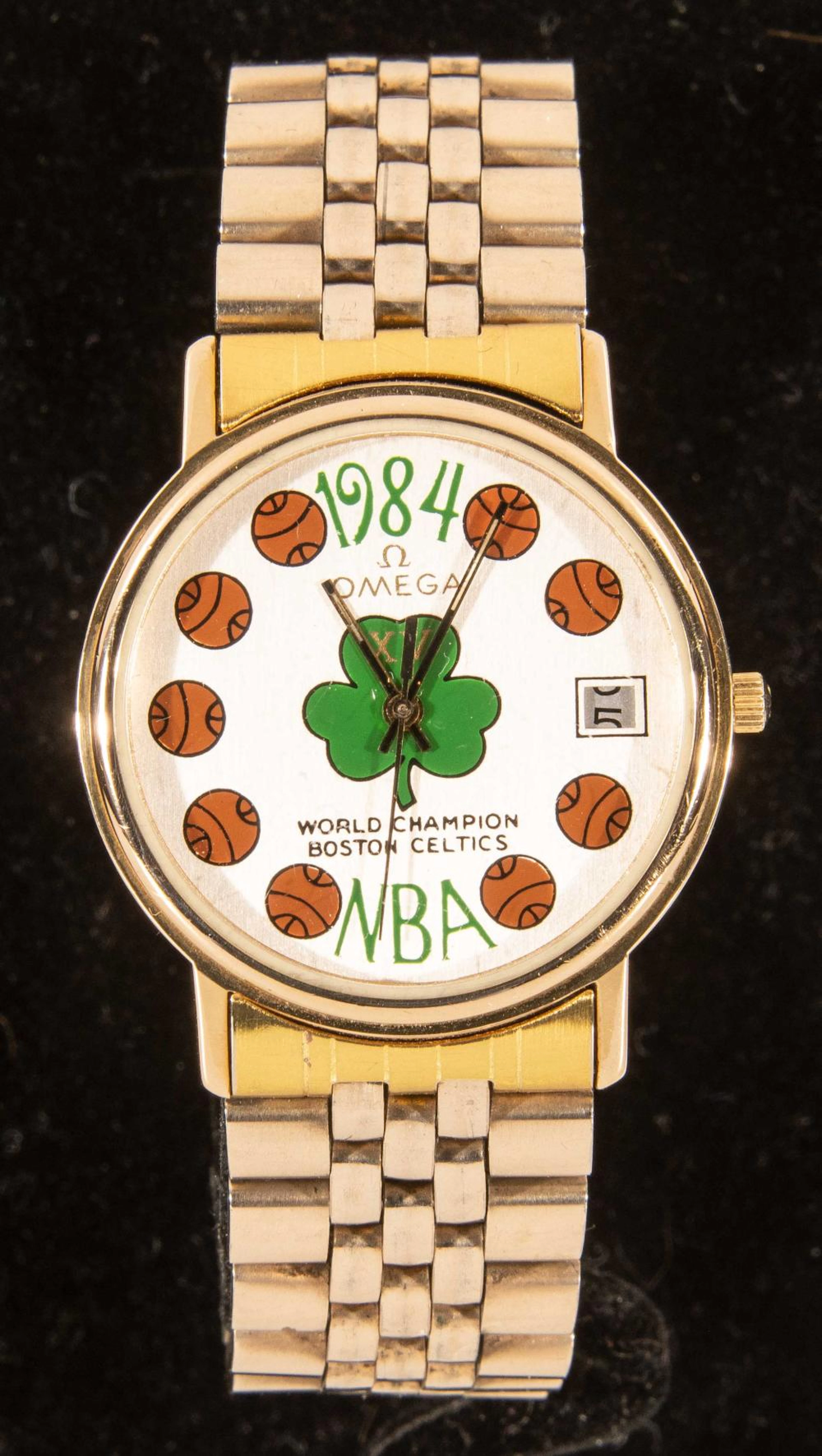 Red Auerbach 1984 Boston Celtics NBA Championship wristwatch (Photo match).