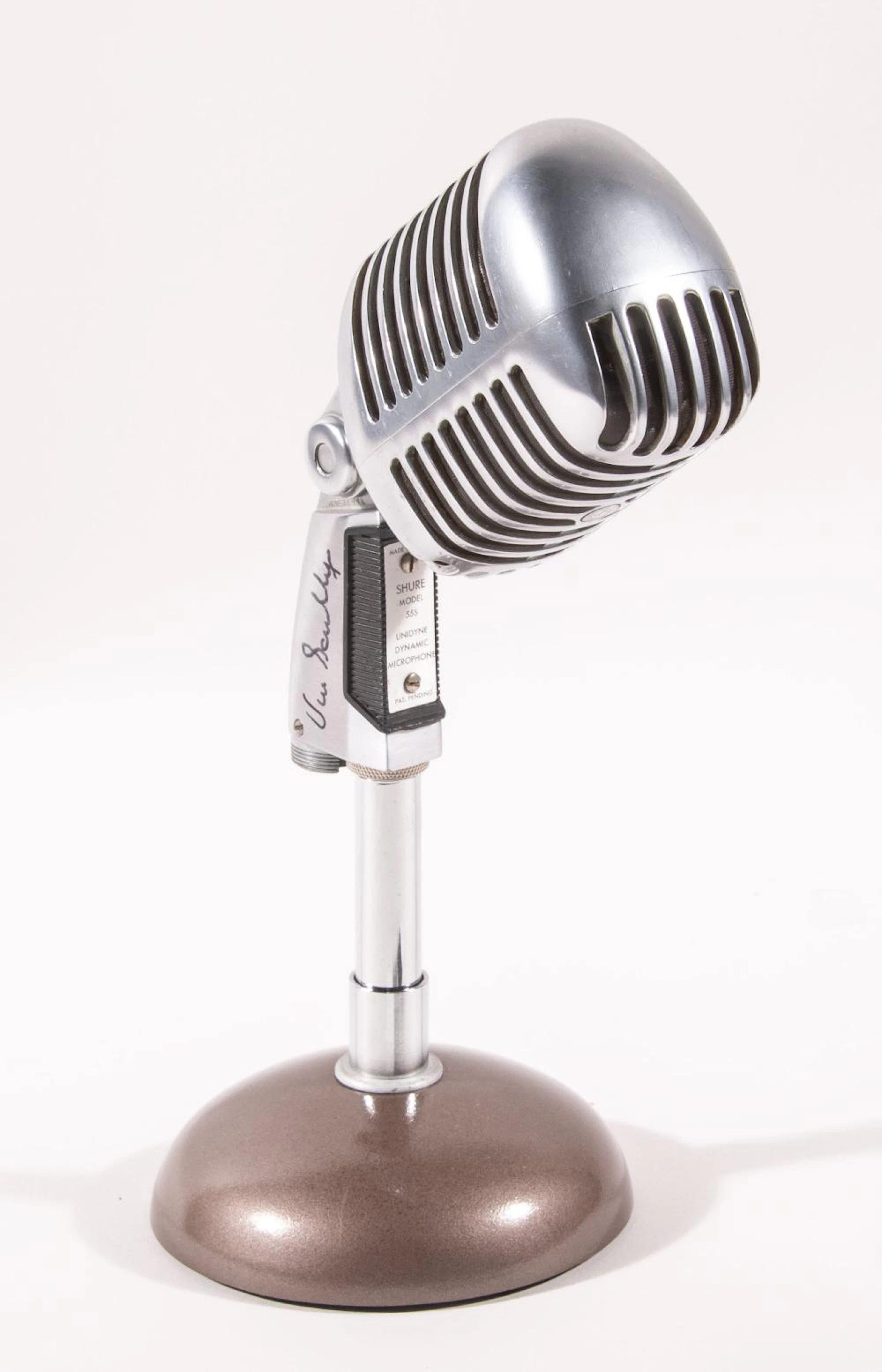 Vin Scully autographed microphone (MLB Authenticated).