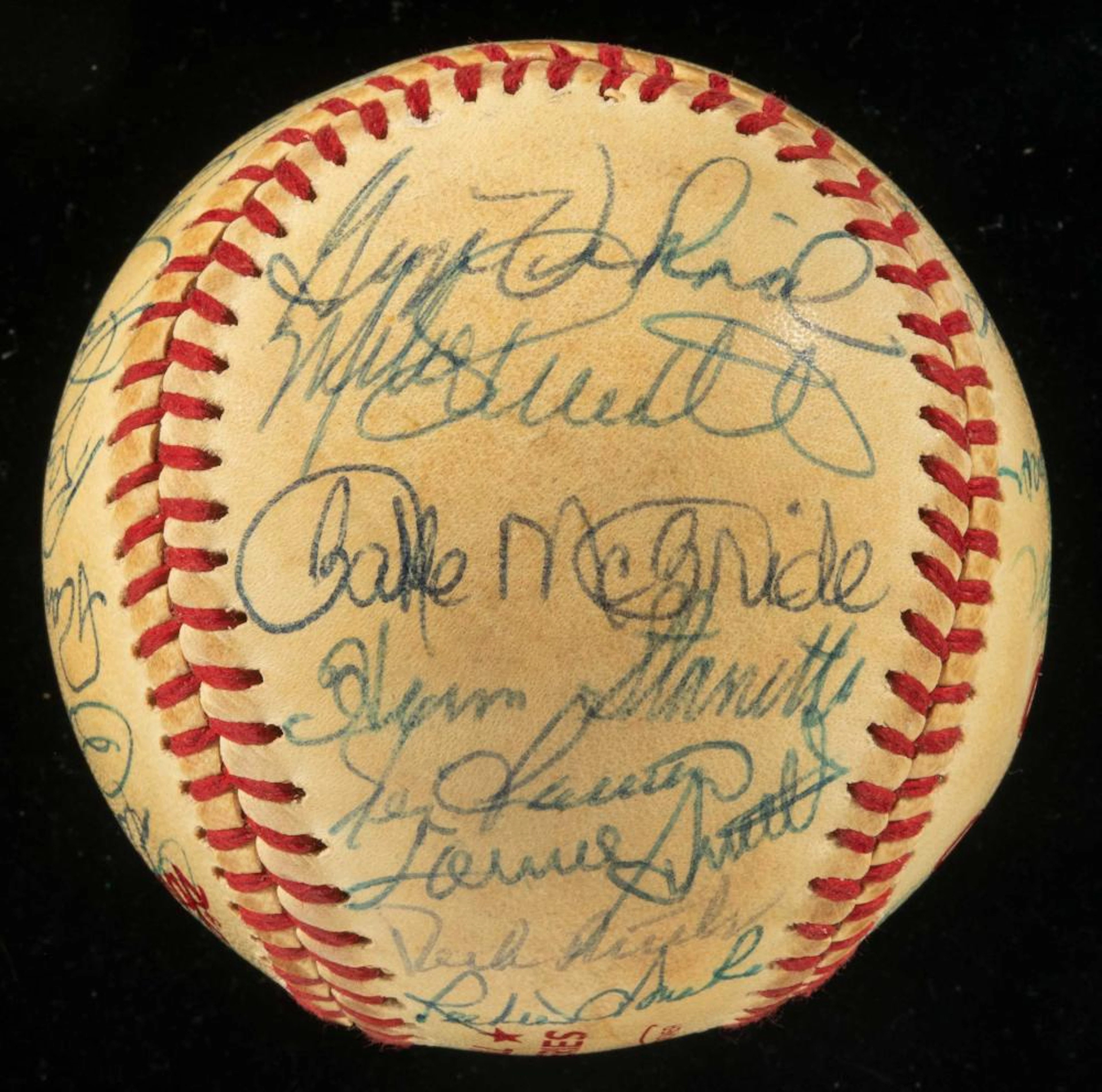 1980 Philadelphia Phillies autographed World Series baseball.
