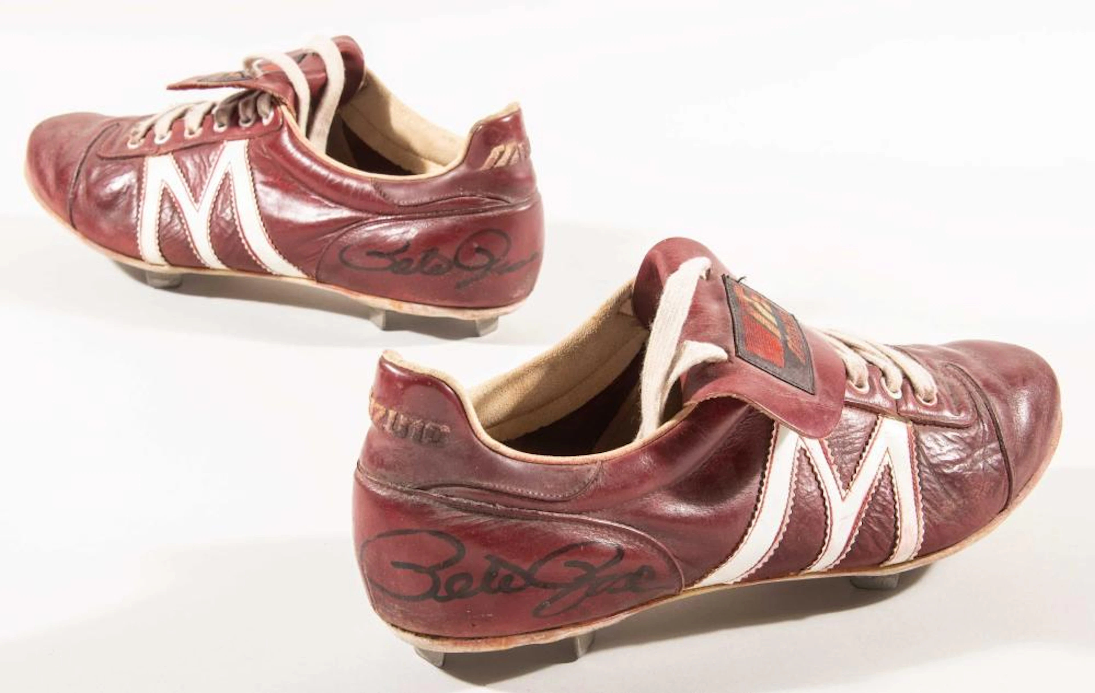 Pair of Pete Rose autographed professional model baseball cleats, c.early 1980s.