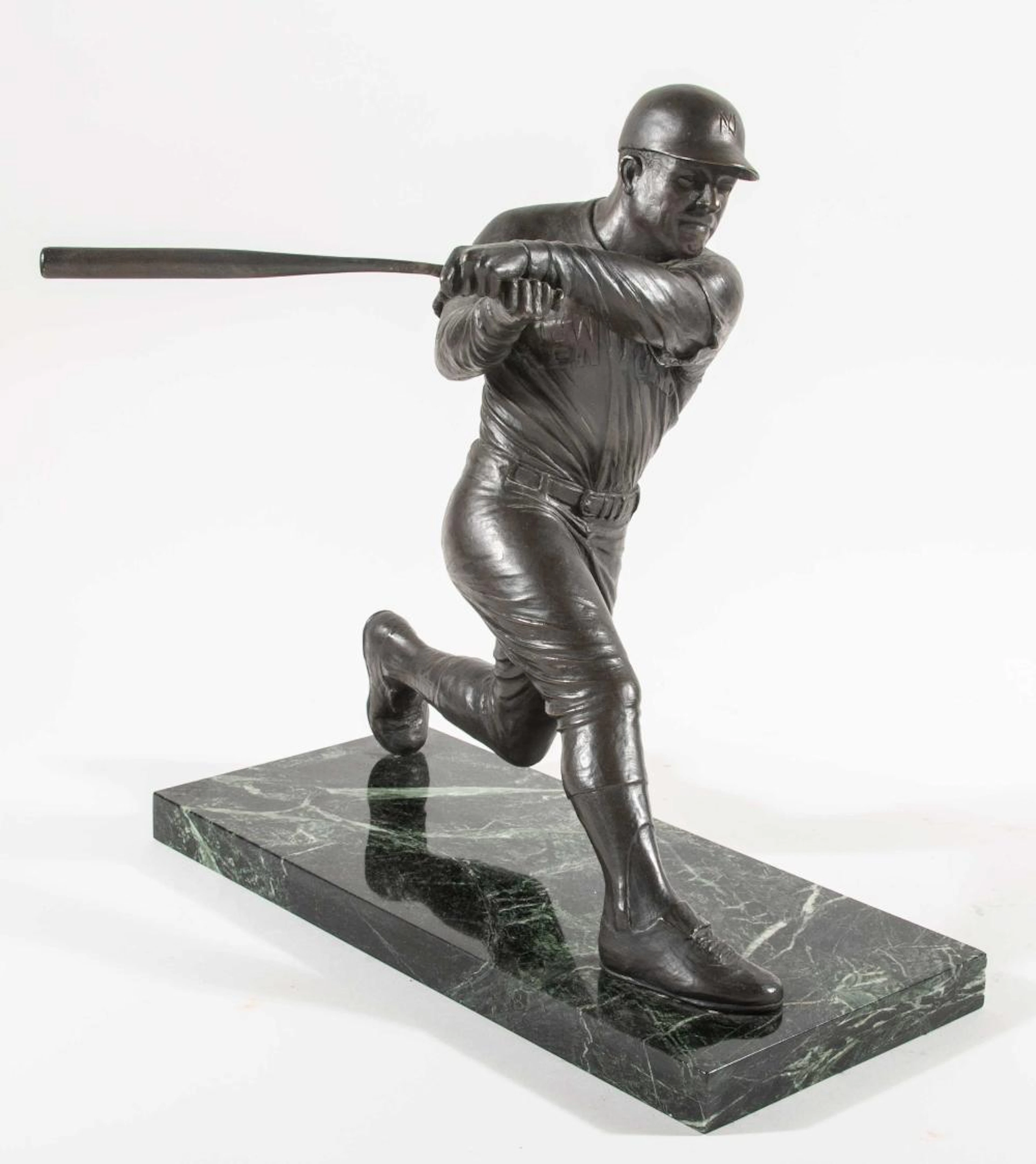 Impressive Mickey Mantle bronze by Chris Brown.