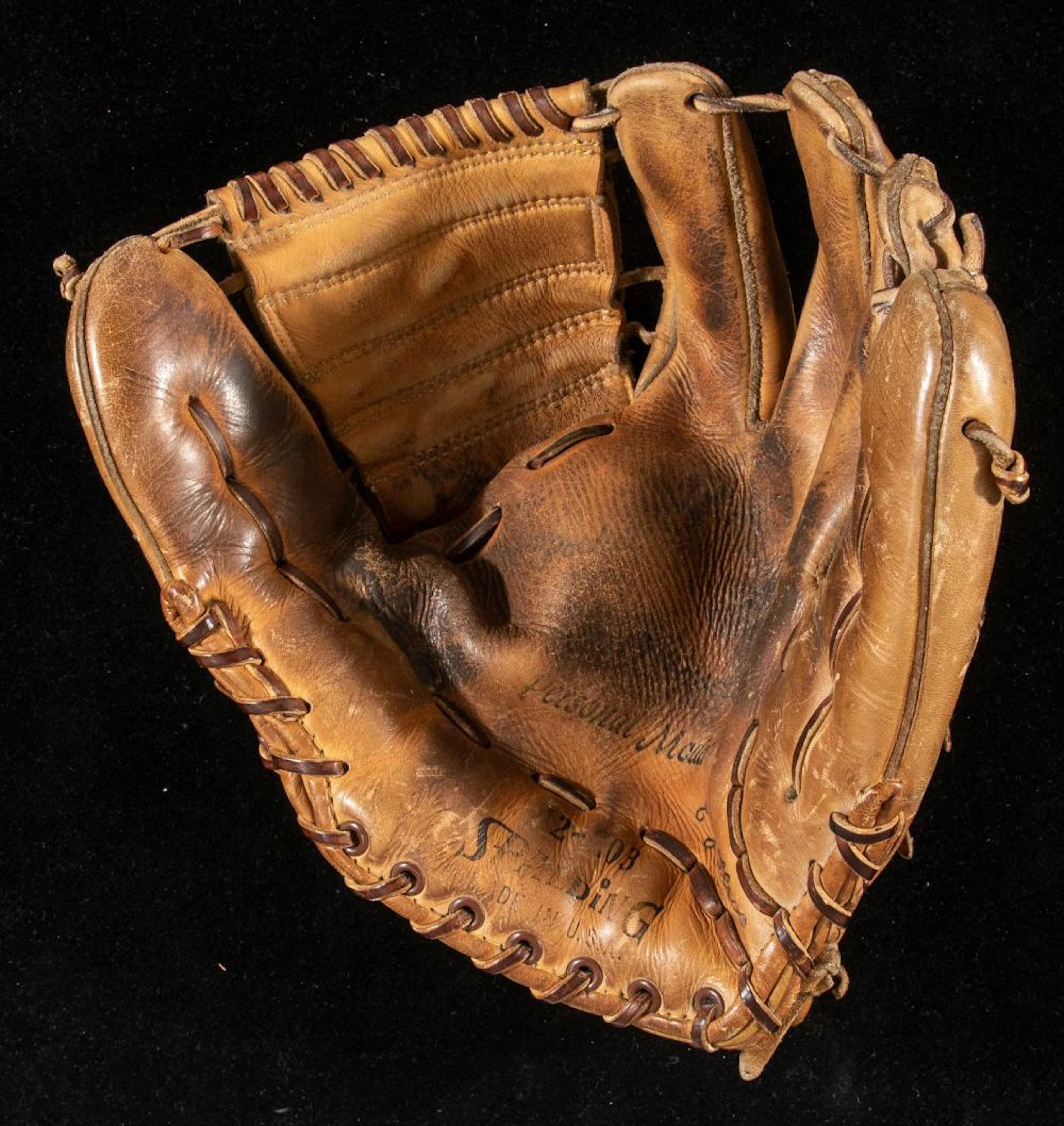 Fine Don Drysdale professional model baseball glove...