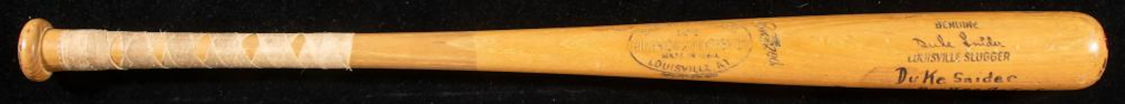 Duke Snider professional model baseball bat with June 23