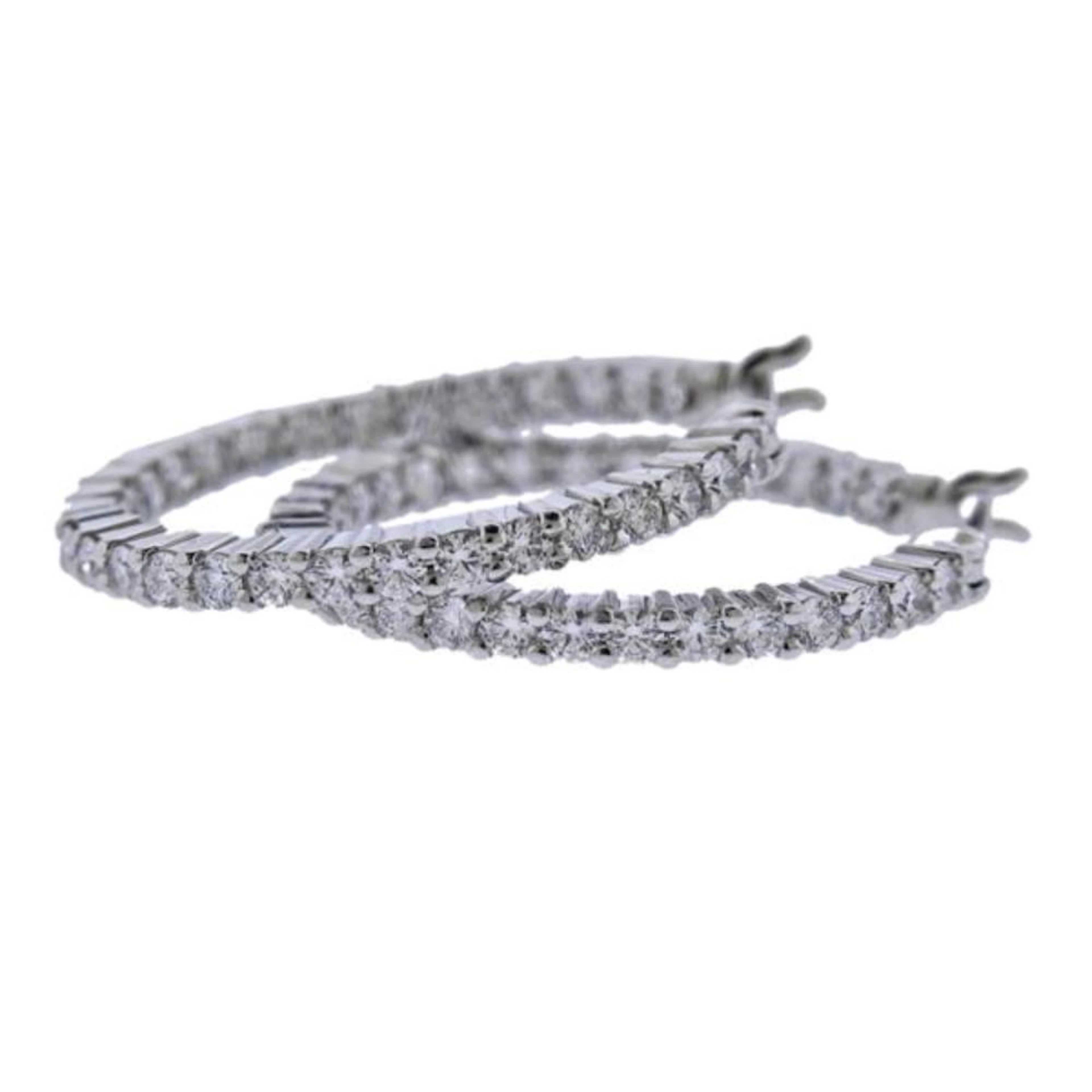 Hearts on Fire 18k Gold Diamond Hoop Earrings