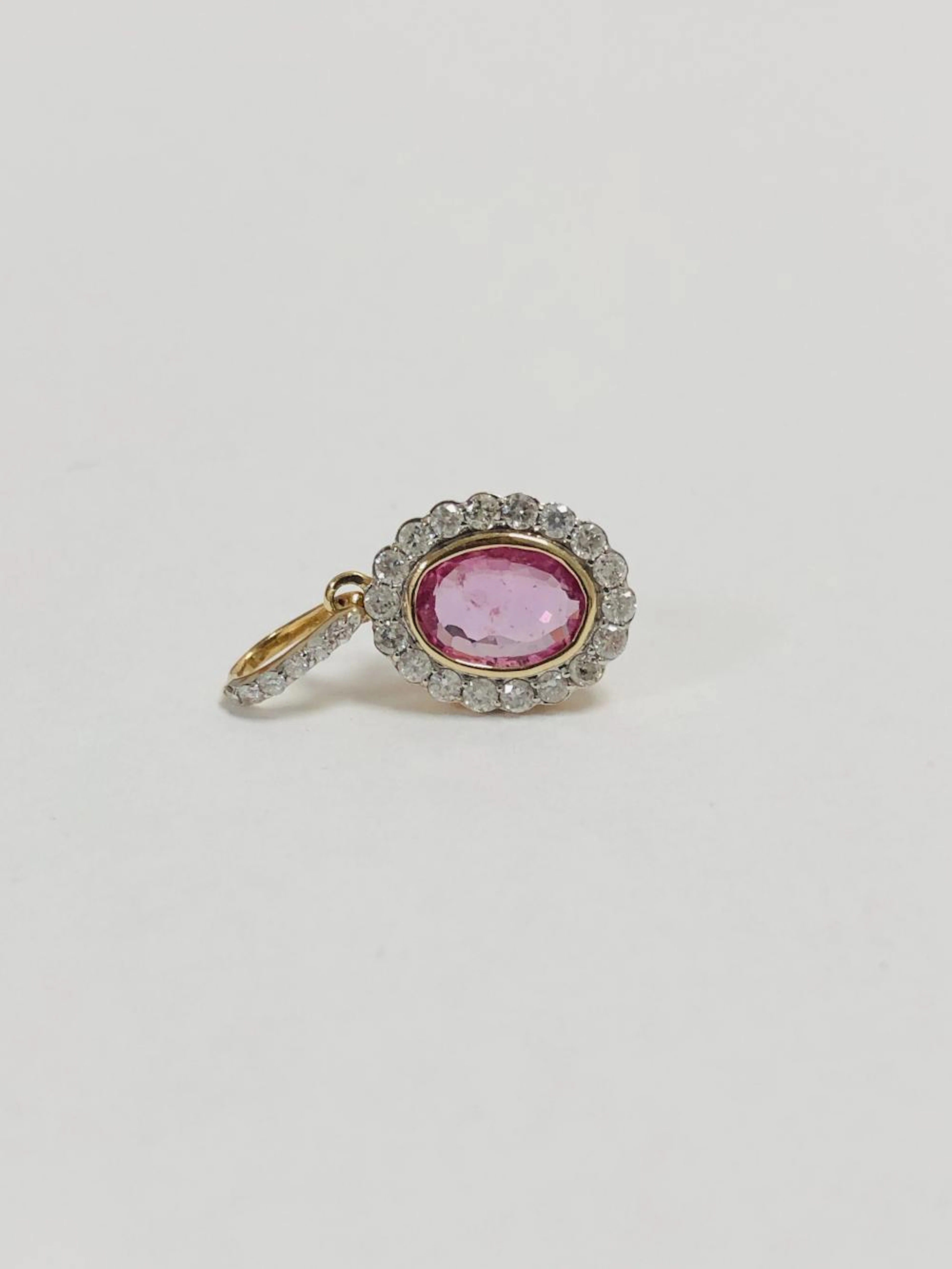 14ct pink sapphire pendant