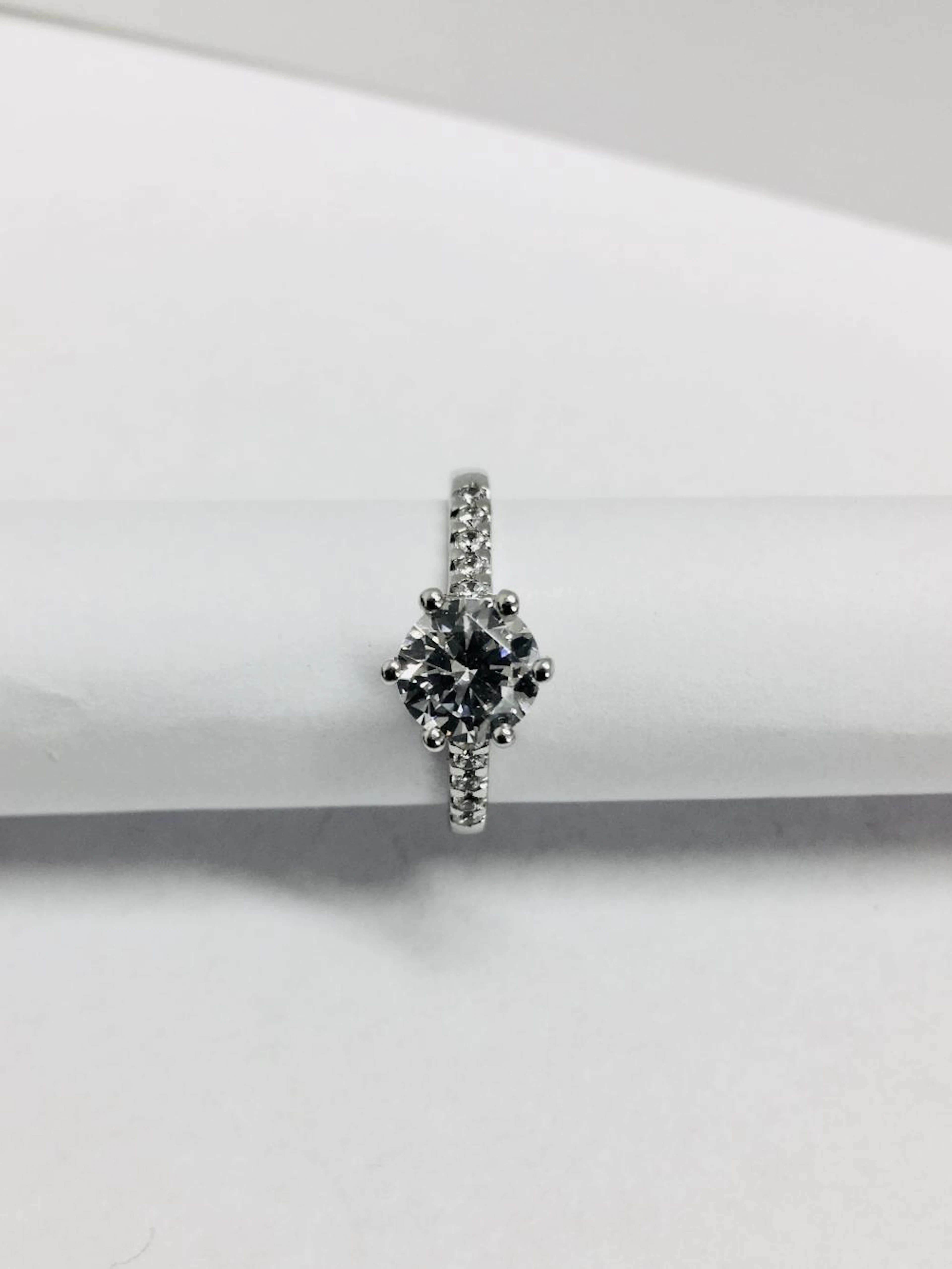 Platinum Diamond Solitaire Ring,0.50ct Brilliant cut...