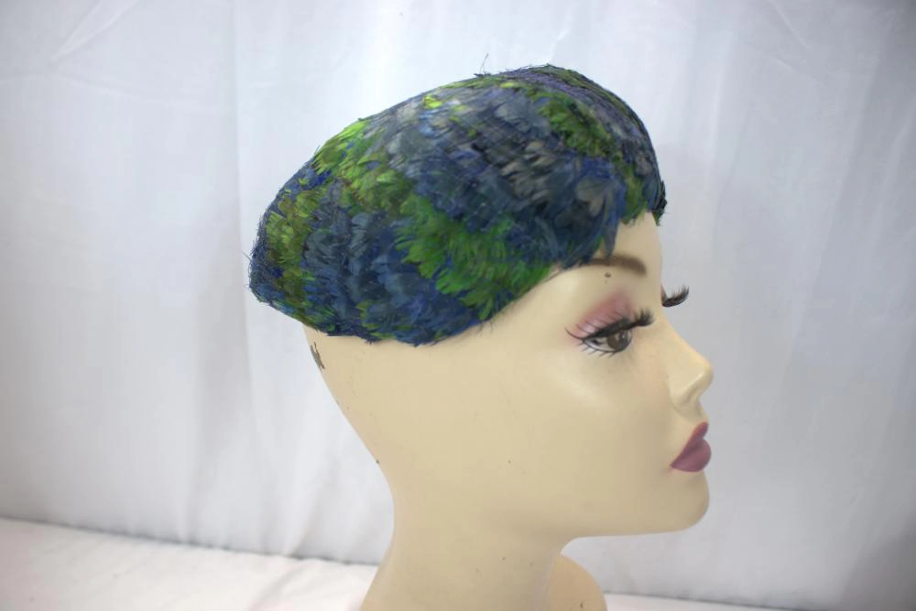 Vintage 1950/60's Jla Lowe Norman Pauloir Blue Feather Casque Hat