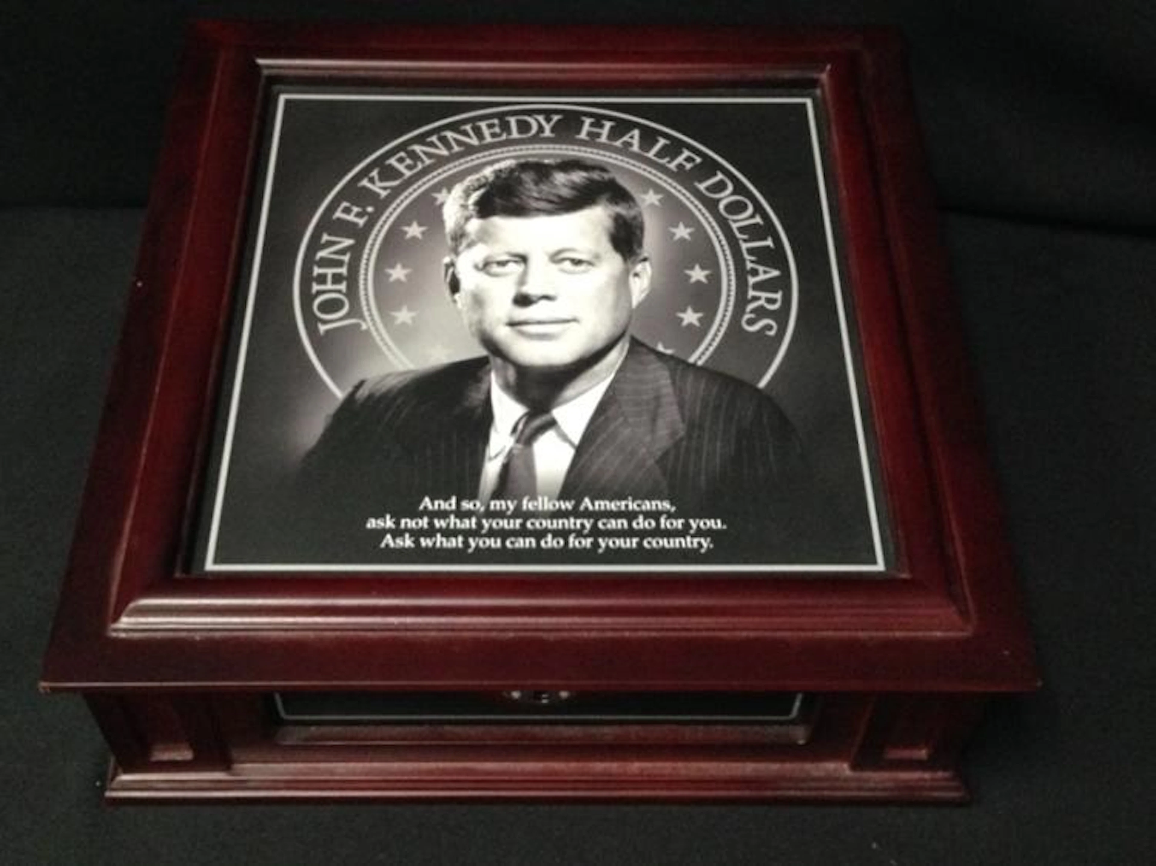 Collection of Kennedy Half Dollars Some Silver