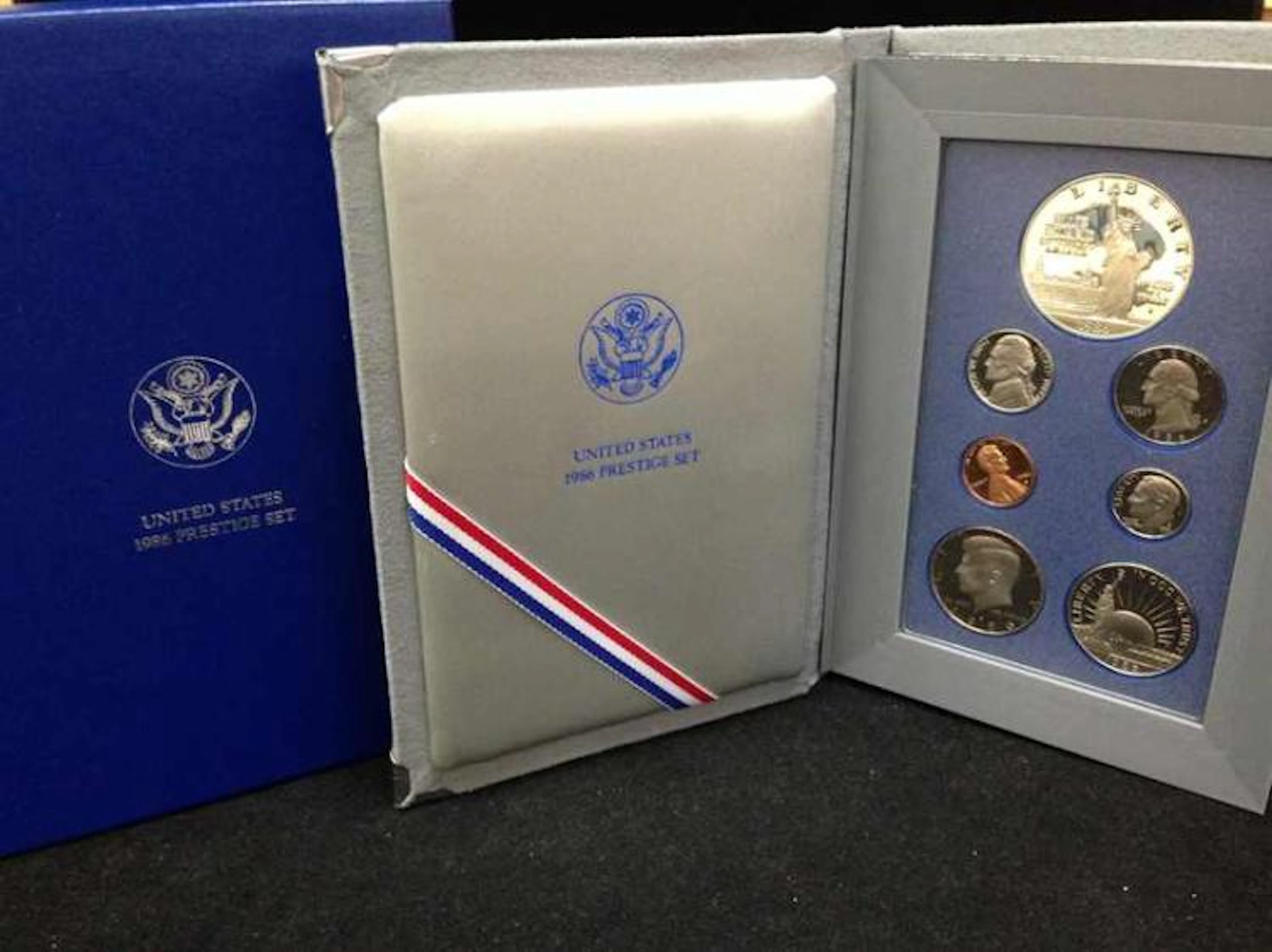 1986 Prestige Set United States in box