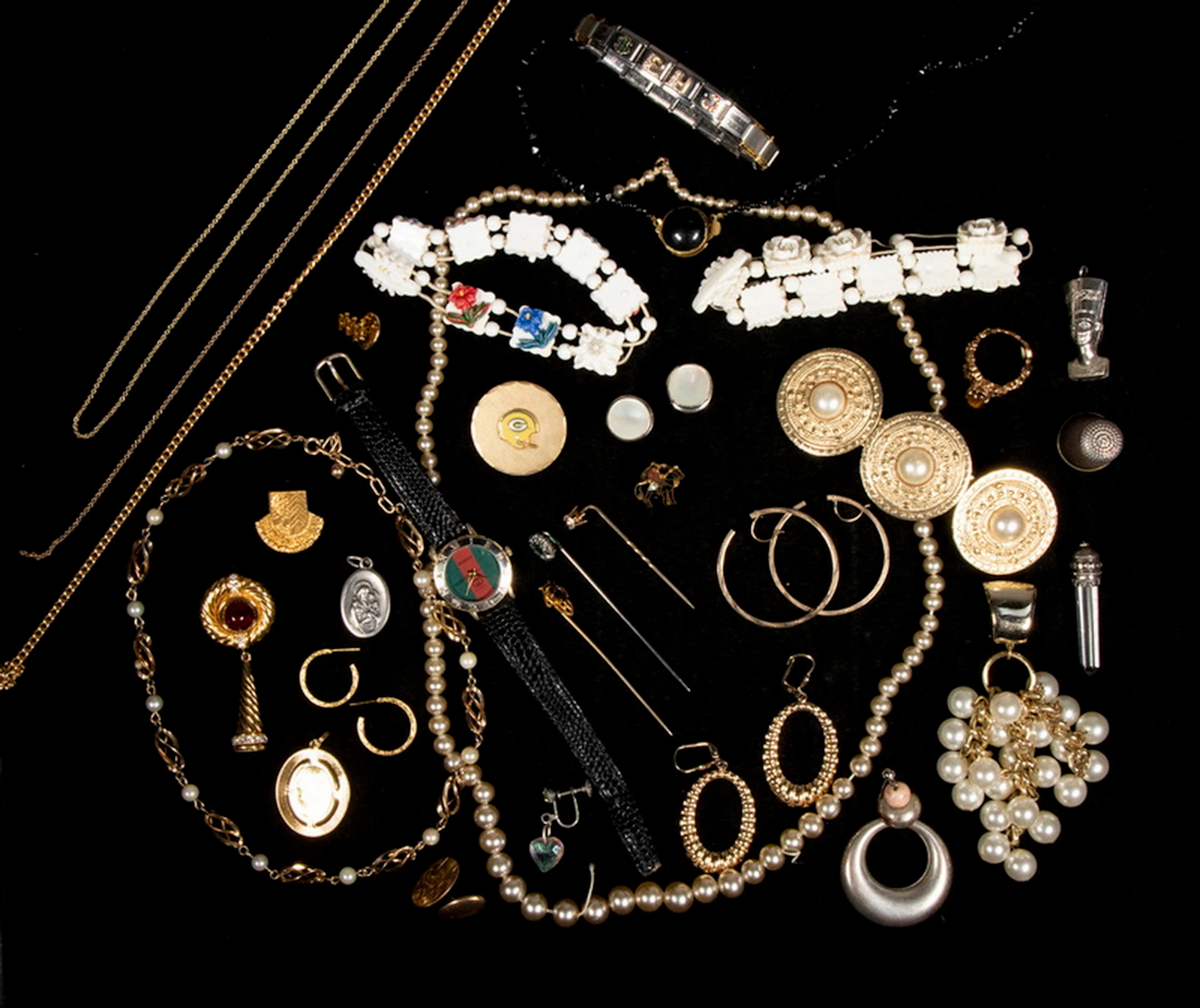 (33 PCS) ASSORTED COSTUME JEWELRY