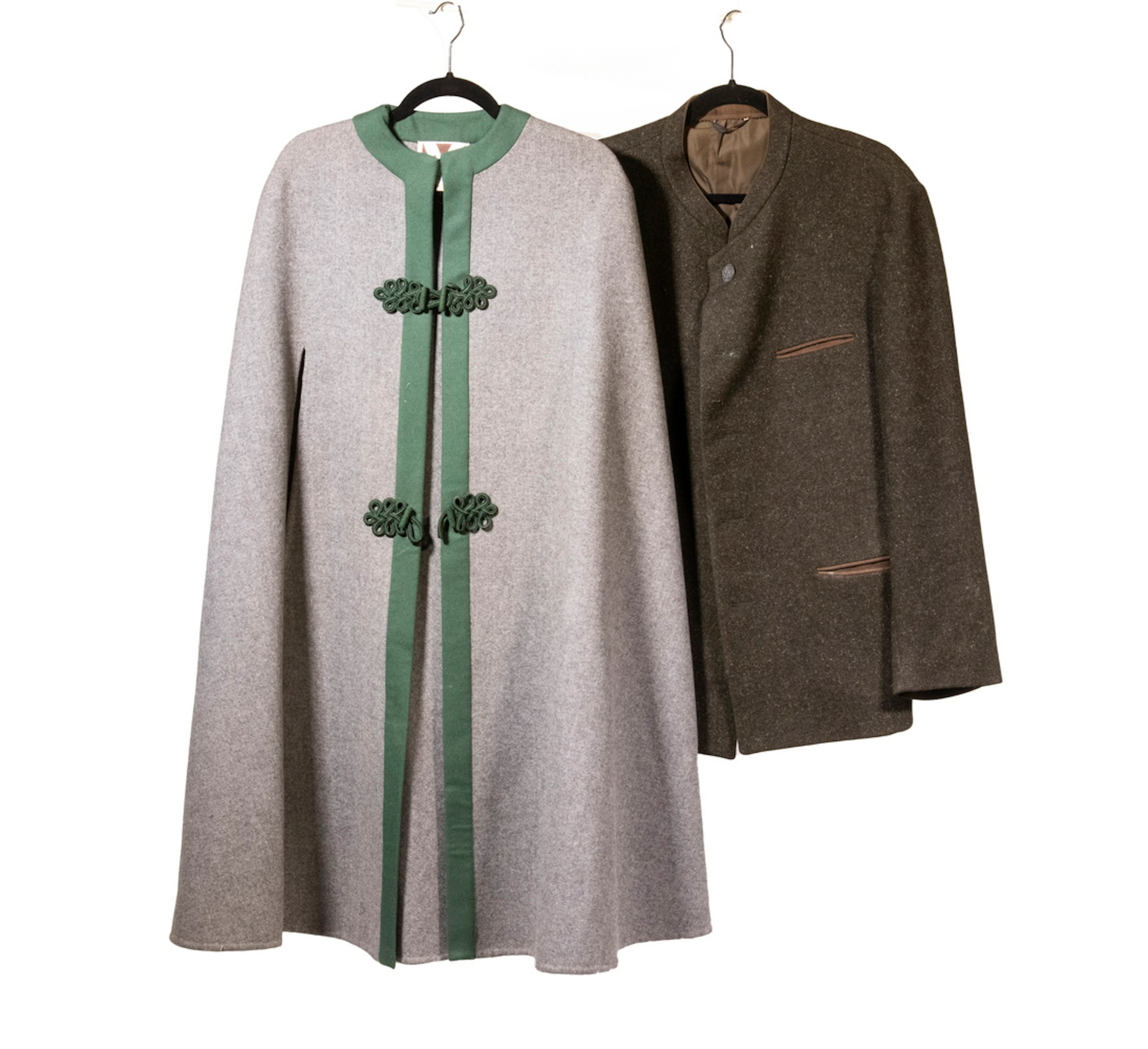 (2) WOMEN'S VINTAGE ALPINE OUTER WEAR