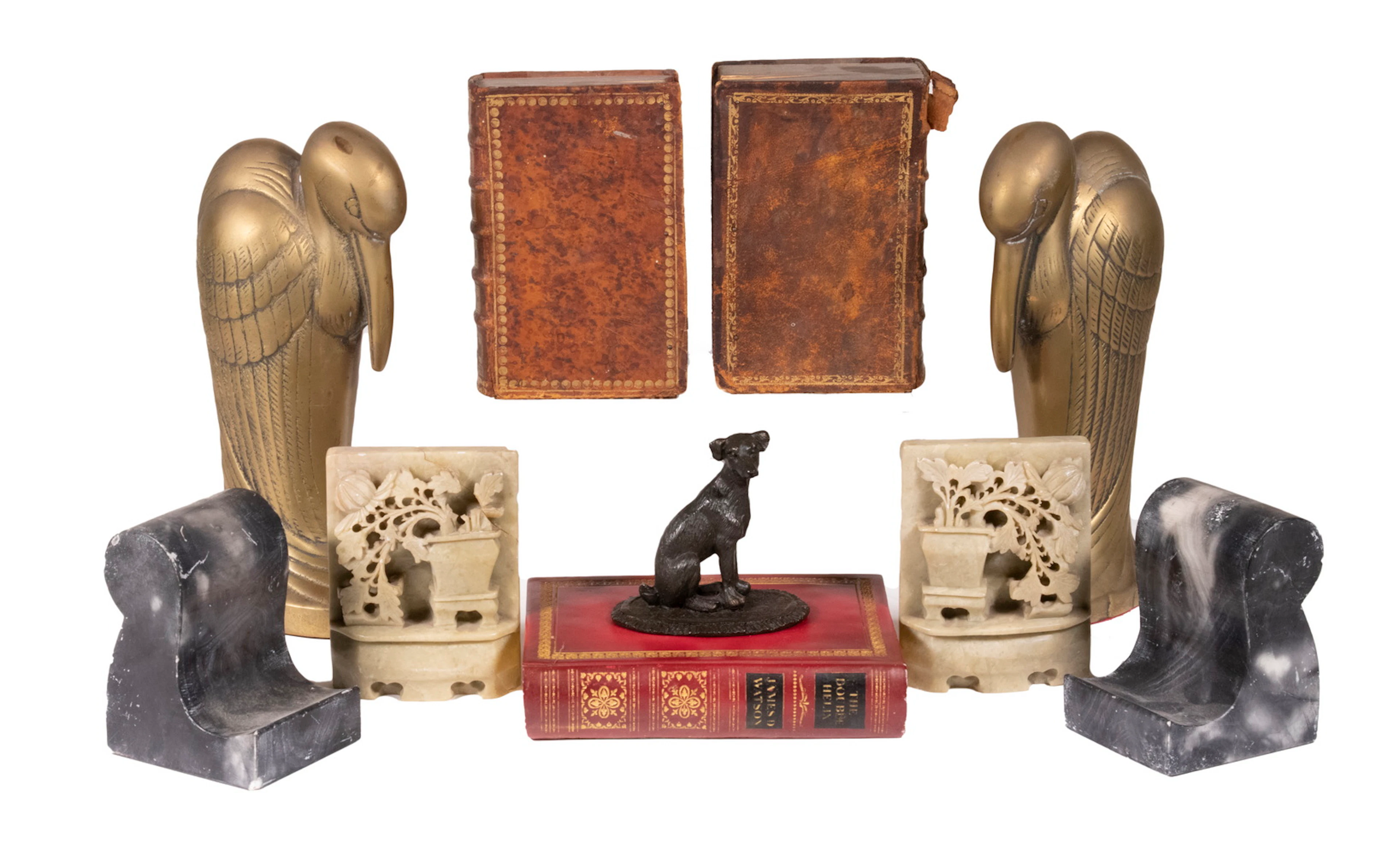 BOOKEND LOT