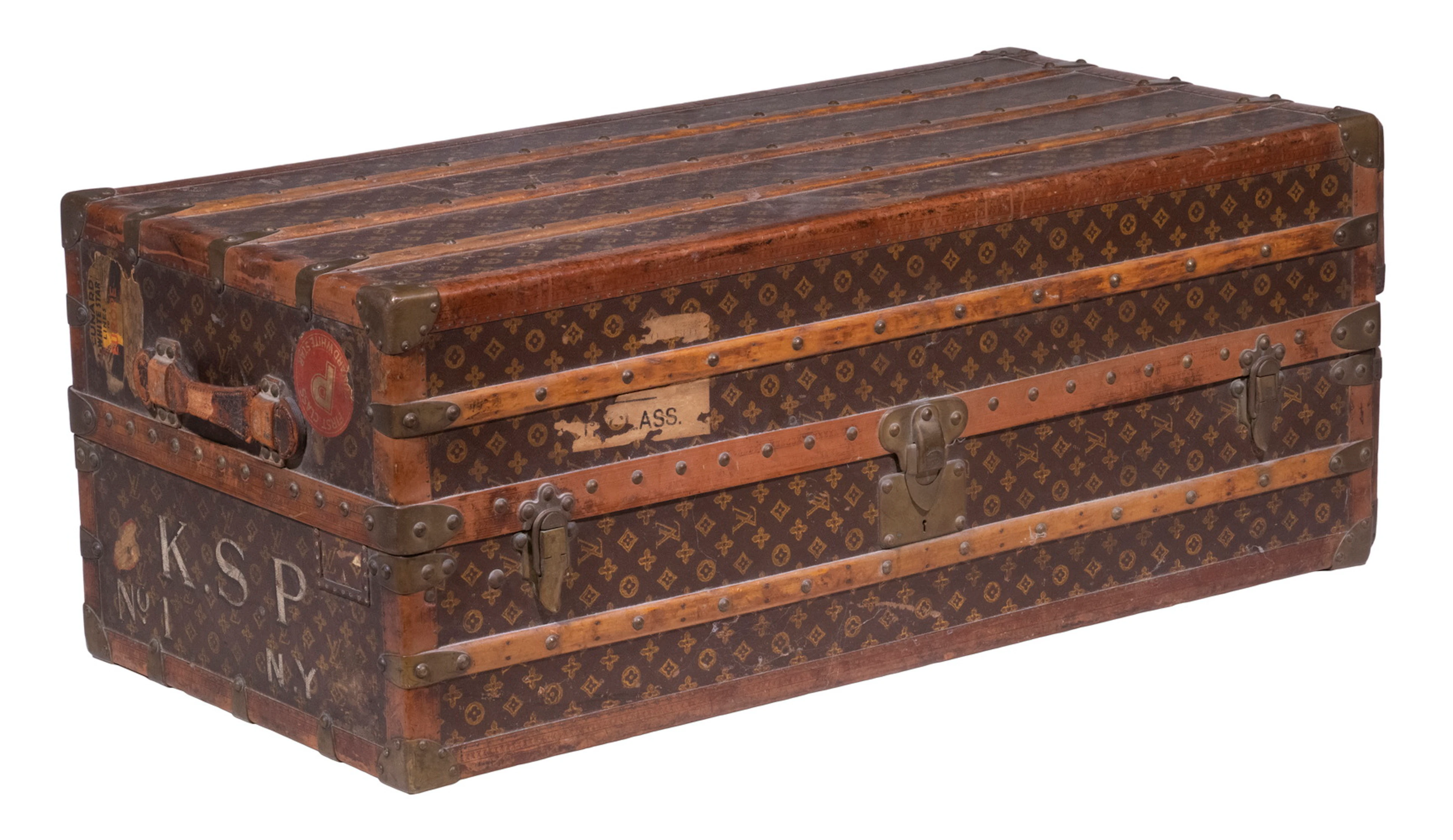 VINTAGE LOUIS VUITTON WARDROBE TRUNK