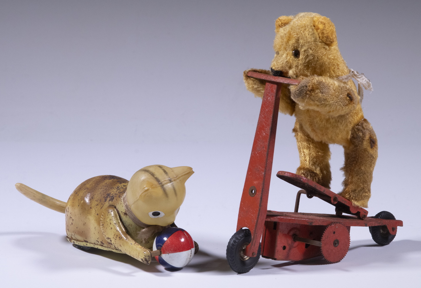 VINTAGE KEYWIND TOYS