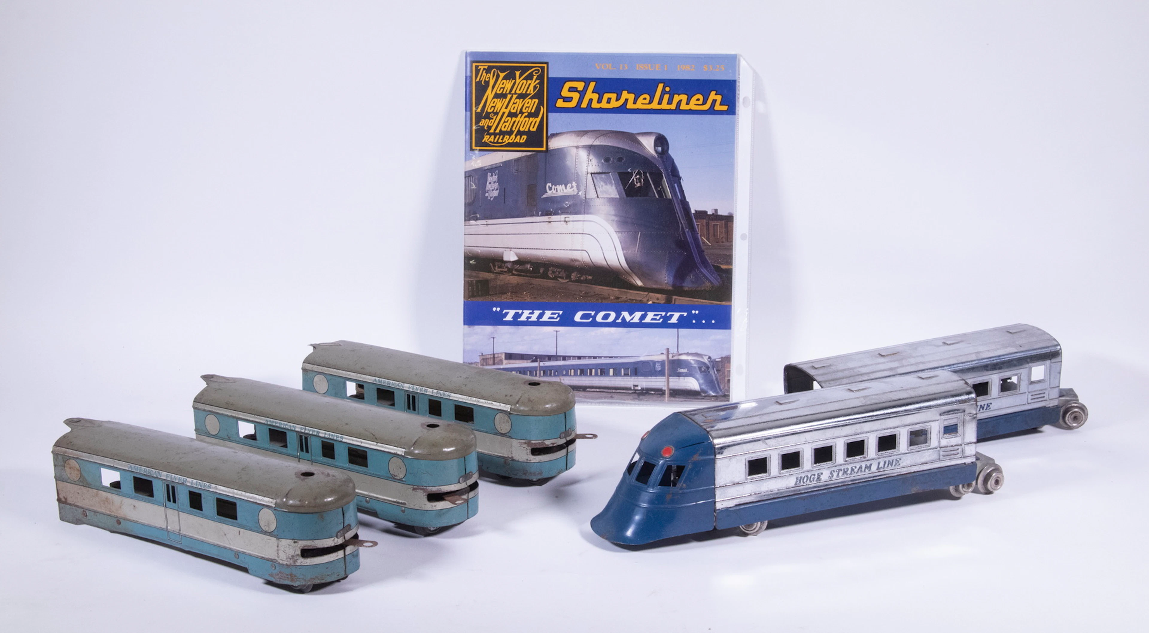 VINTAGE TOY TRAIN CARS & SHORELINER MAGAZINE "THE COMET"