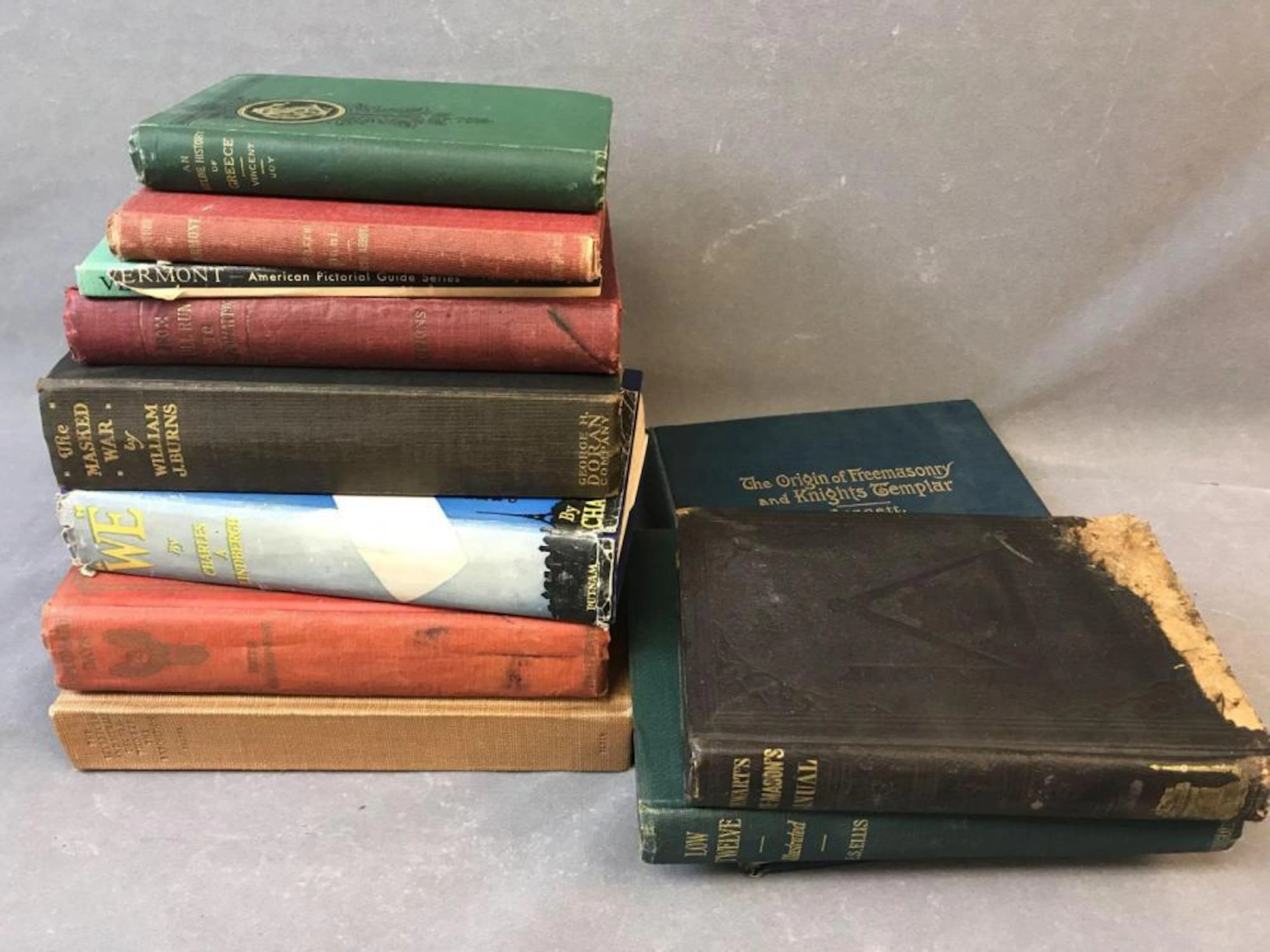 11 Antique vintage Historical books Free Mason Manuel, history of Greece, Weby Charles Lindbergh