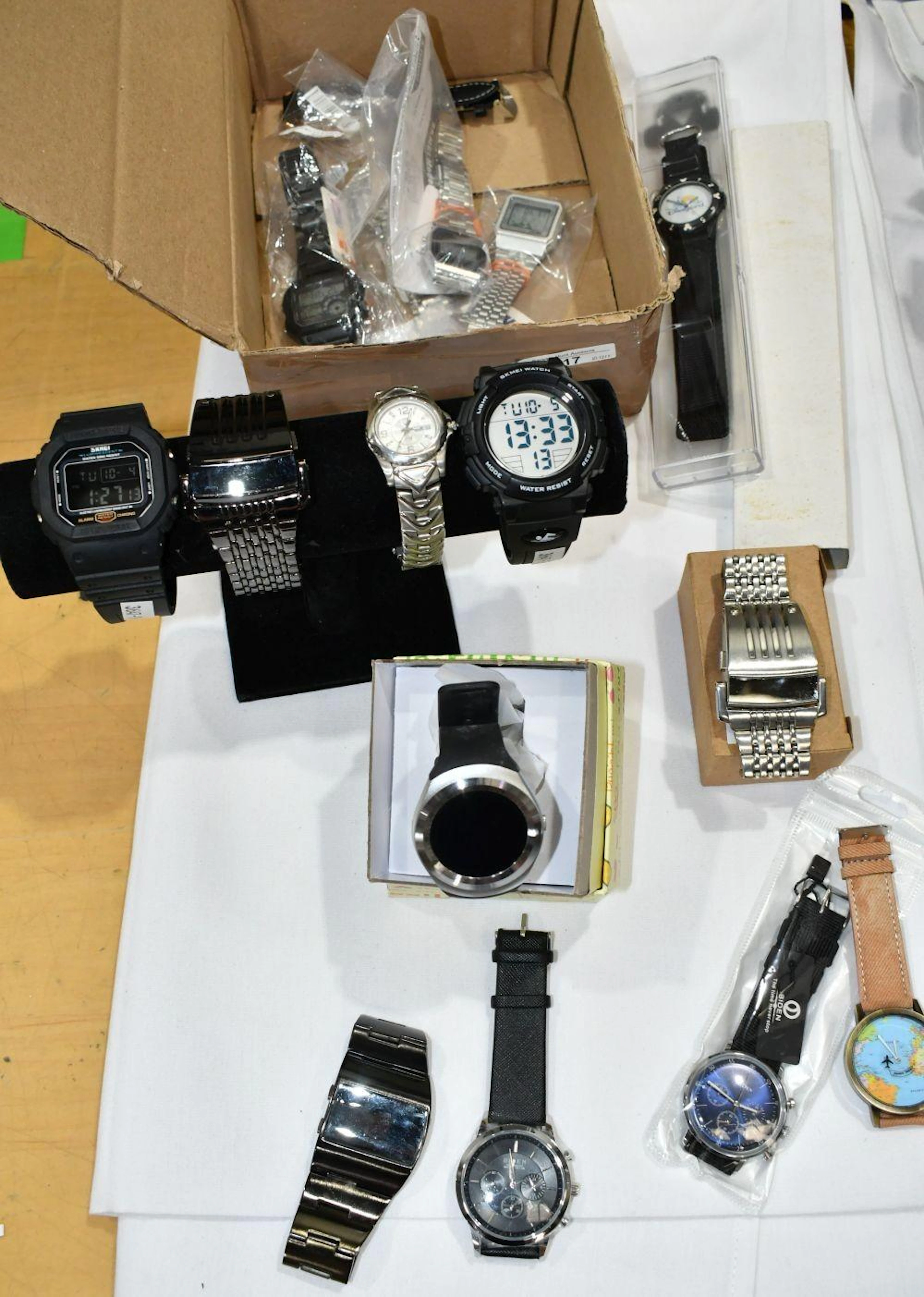 16 Various Gents Wrist Watches - mostly new