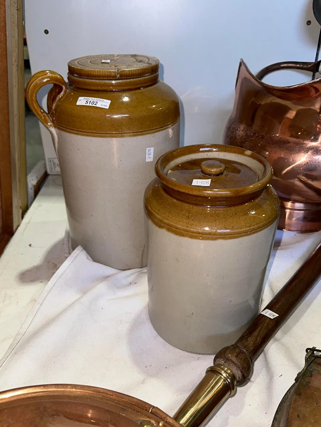 2 x vintage stoneware jars incl