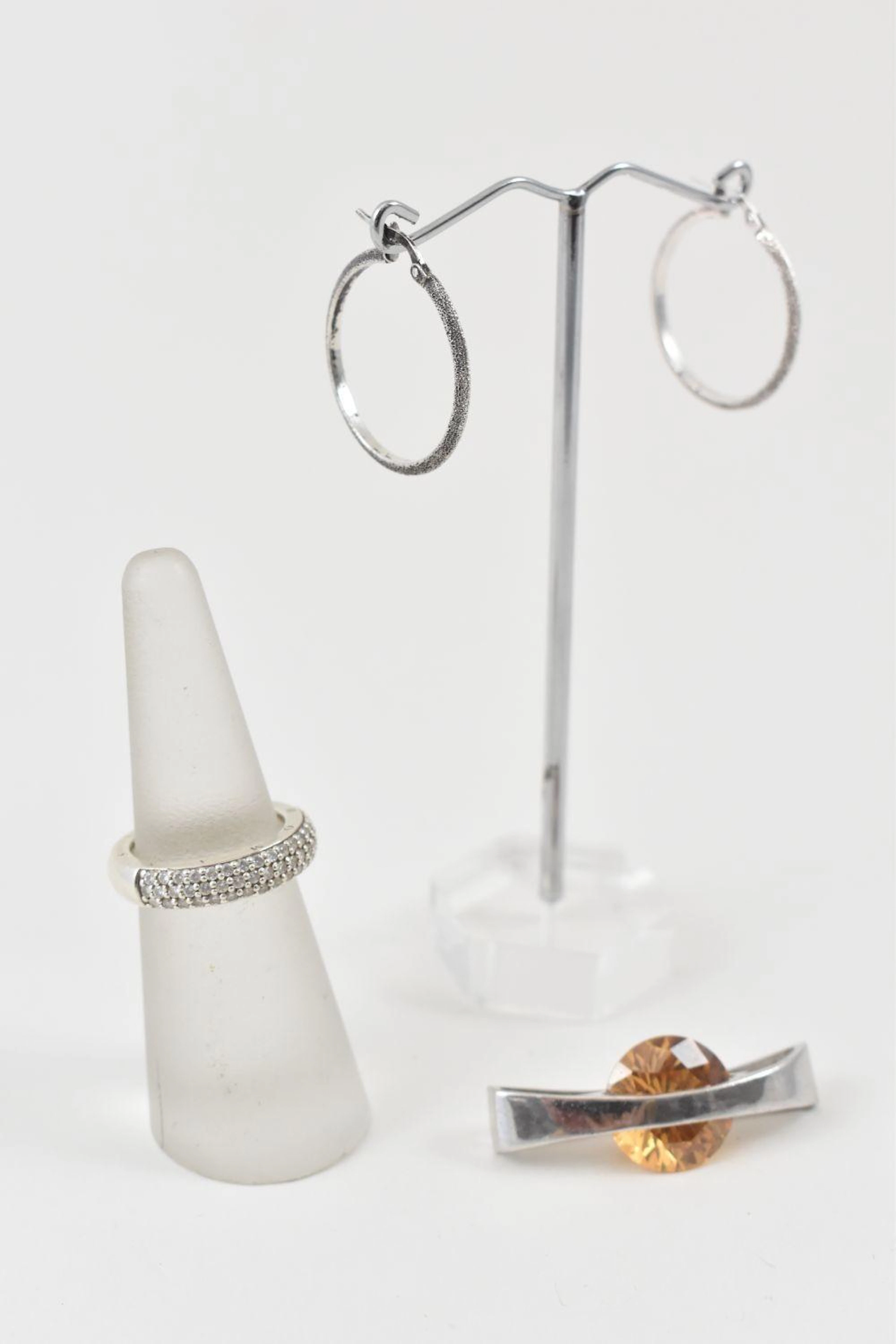 3 Sterling Silver Jewellery Items - incl