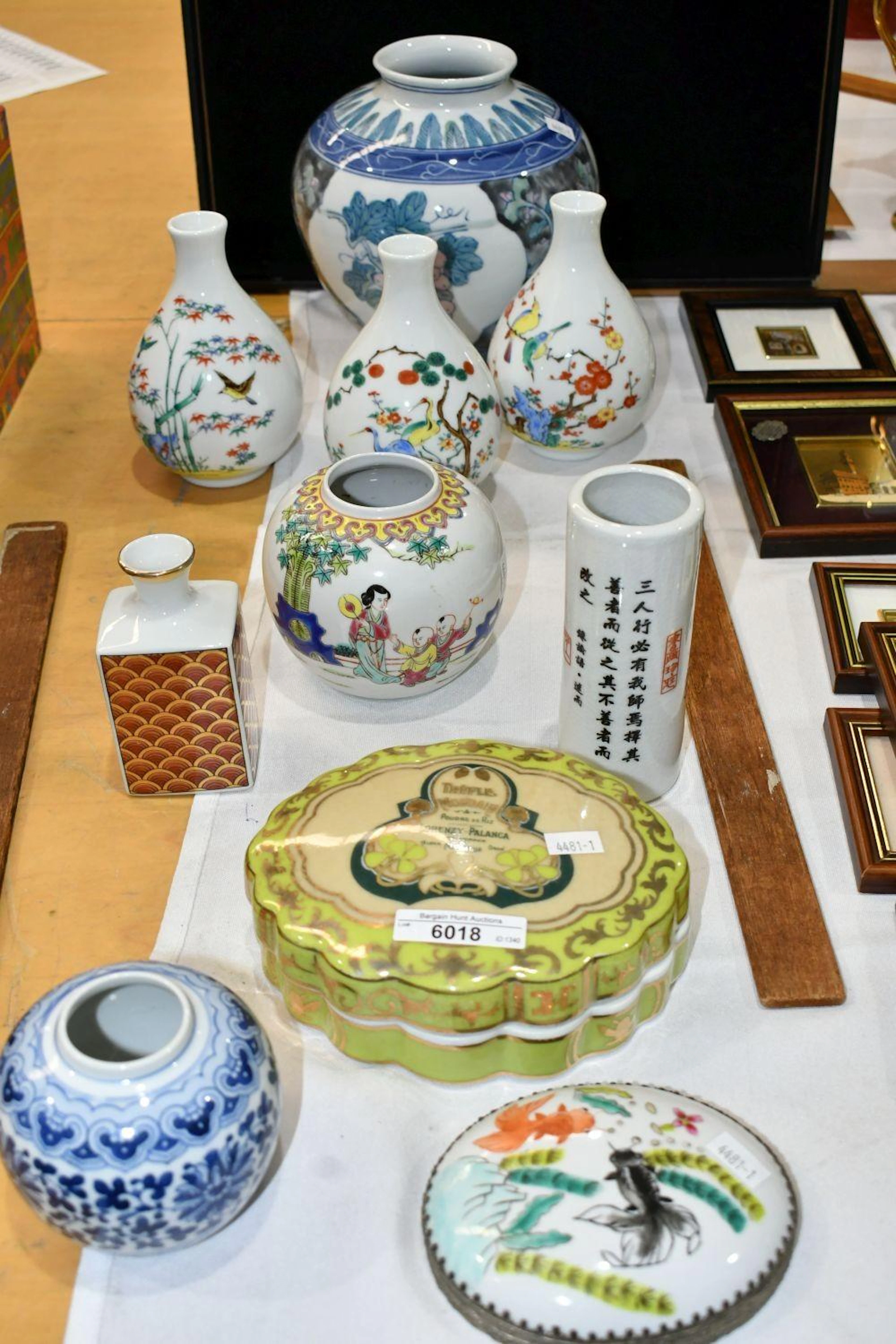 Assorted Porcelain Wares - mainly Chinese