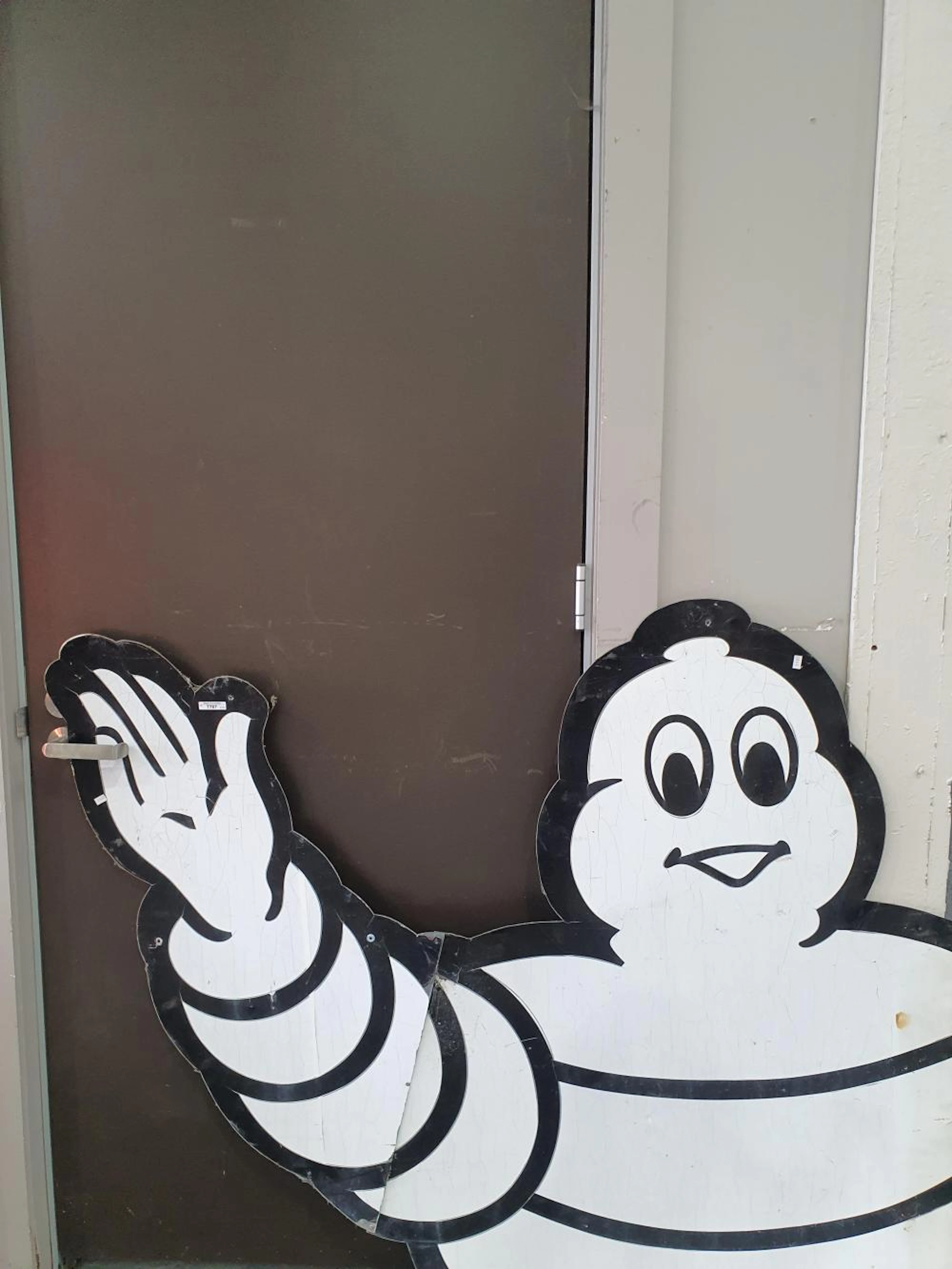 Michelin Man (Bibendum) Die Cut Metal Sign. 133x121cm