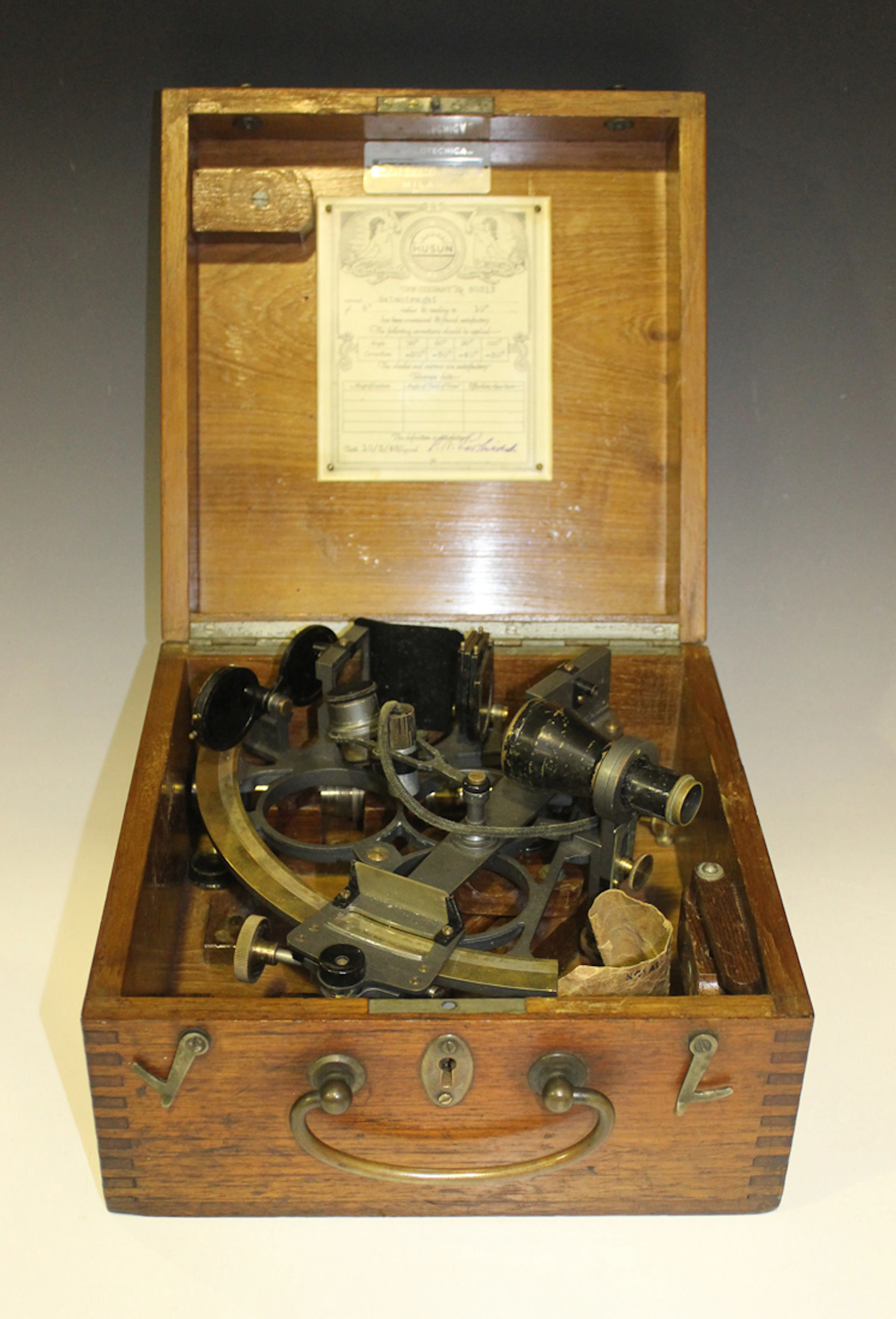 A MID-20TH CENTURY SEXTANT