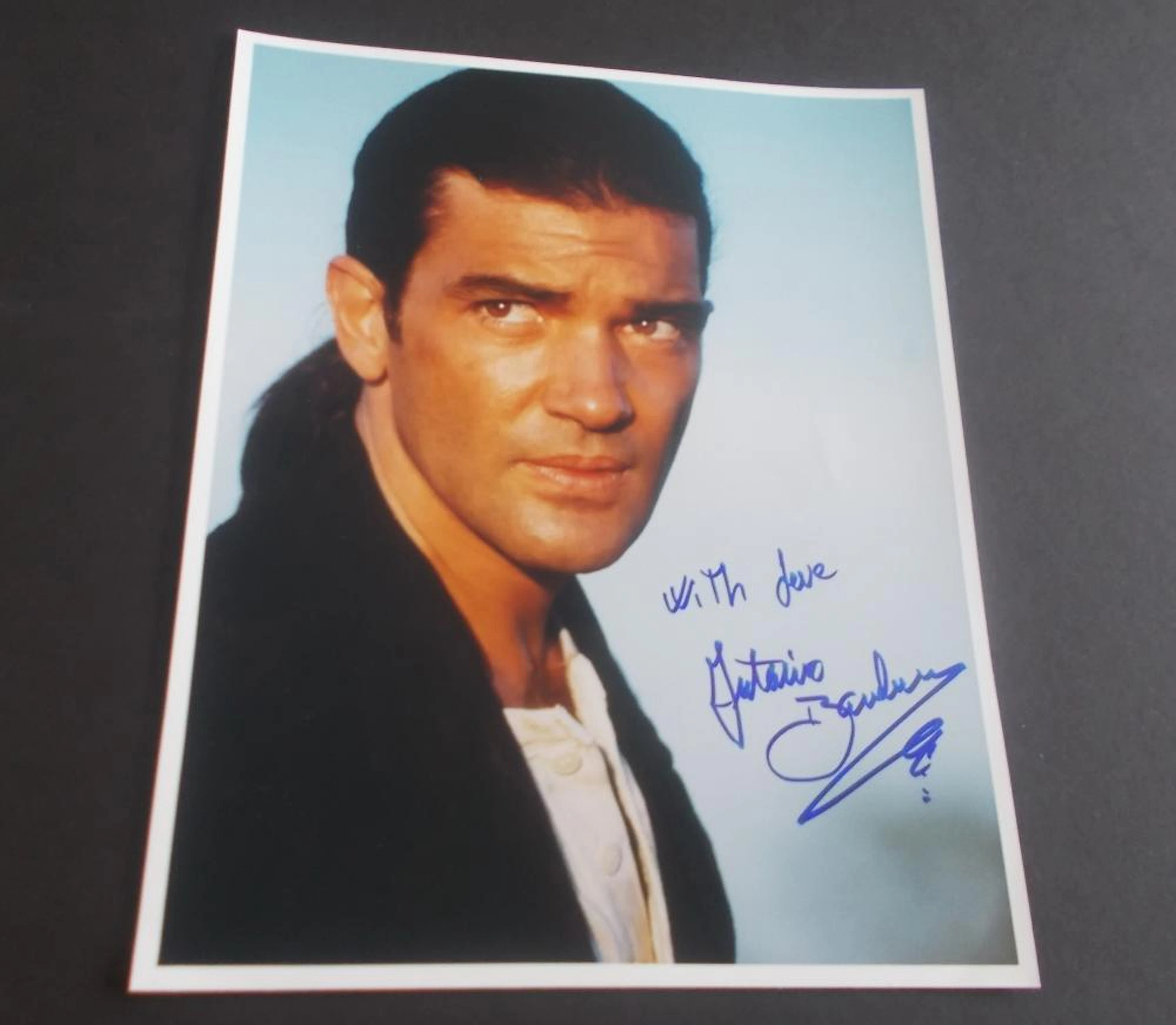 Antonio Banderas Hand Signed Photo