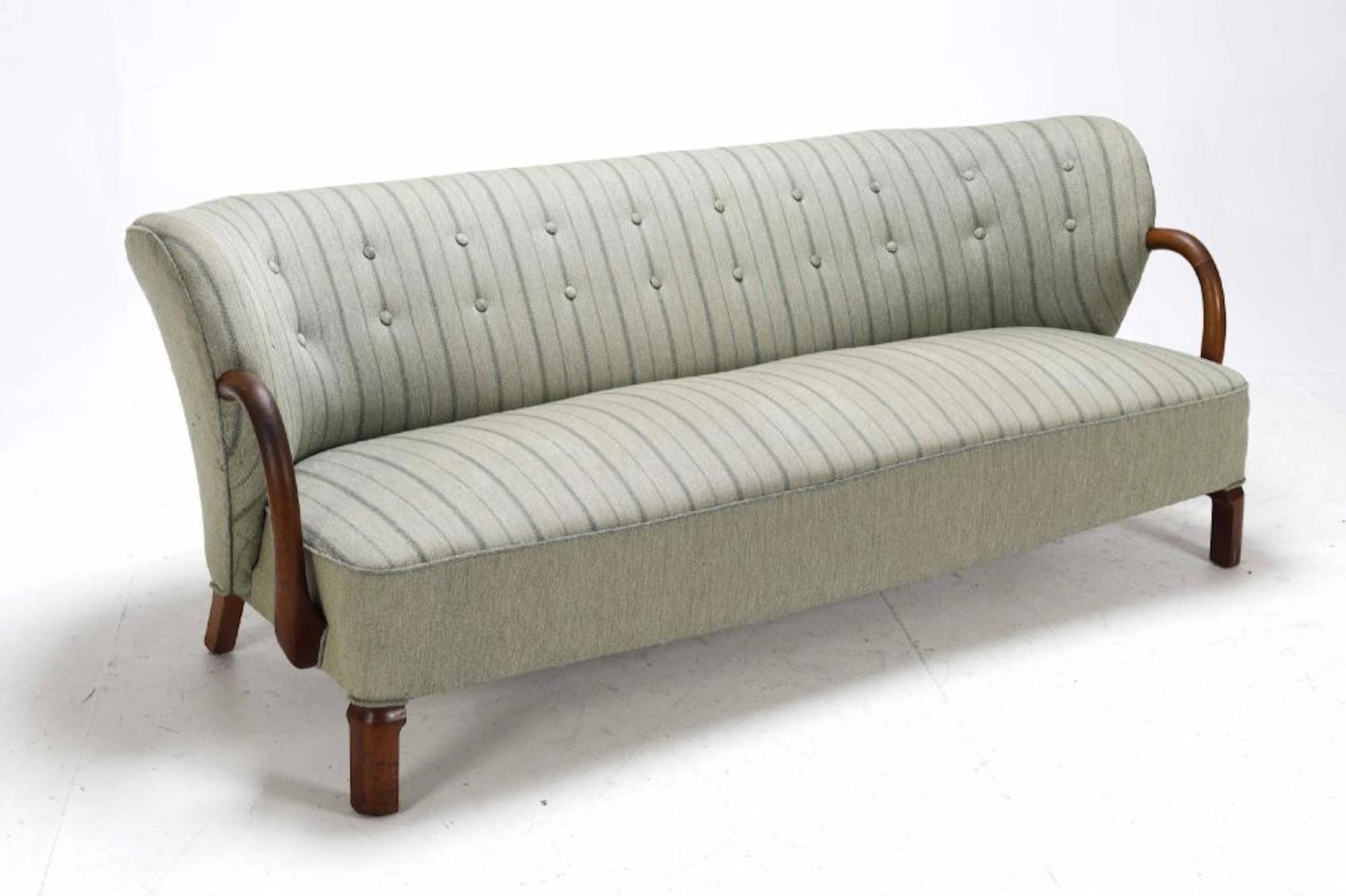 Viggo Boesen (1907-1985), tilskrevet: Tre-personers sofa, ca. 1940