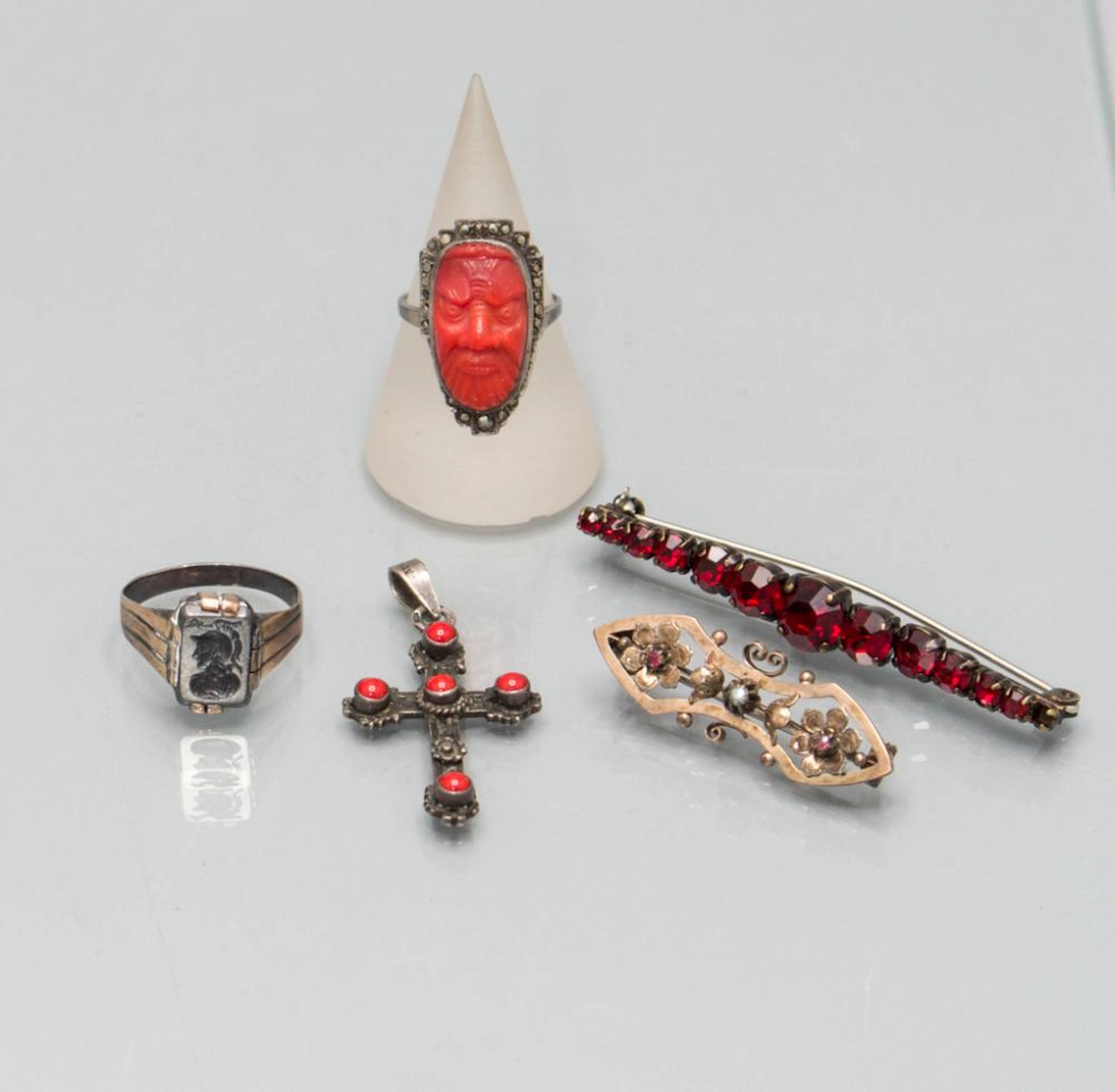Konvolut alter Schmuck / 5 pieces of antique jewelry, 19. Jh.