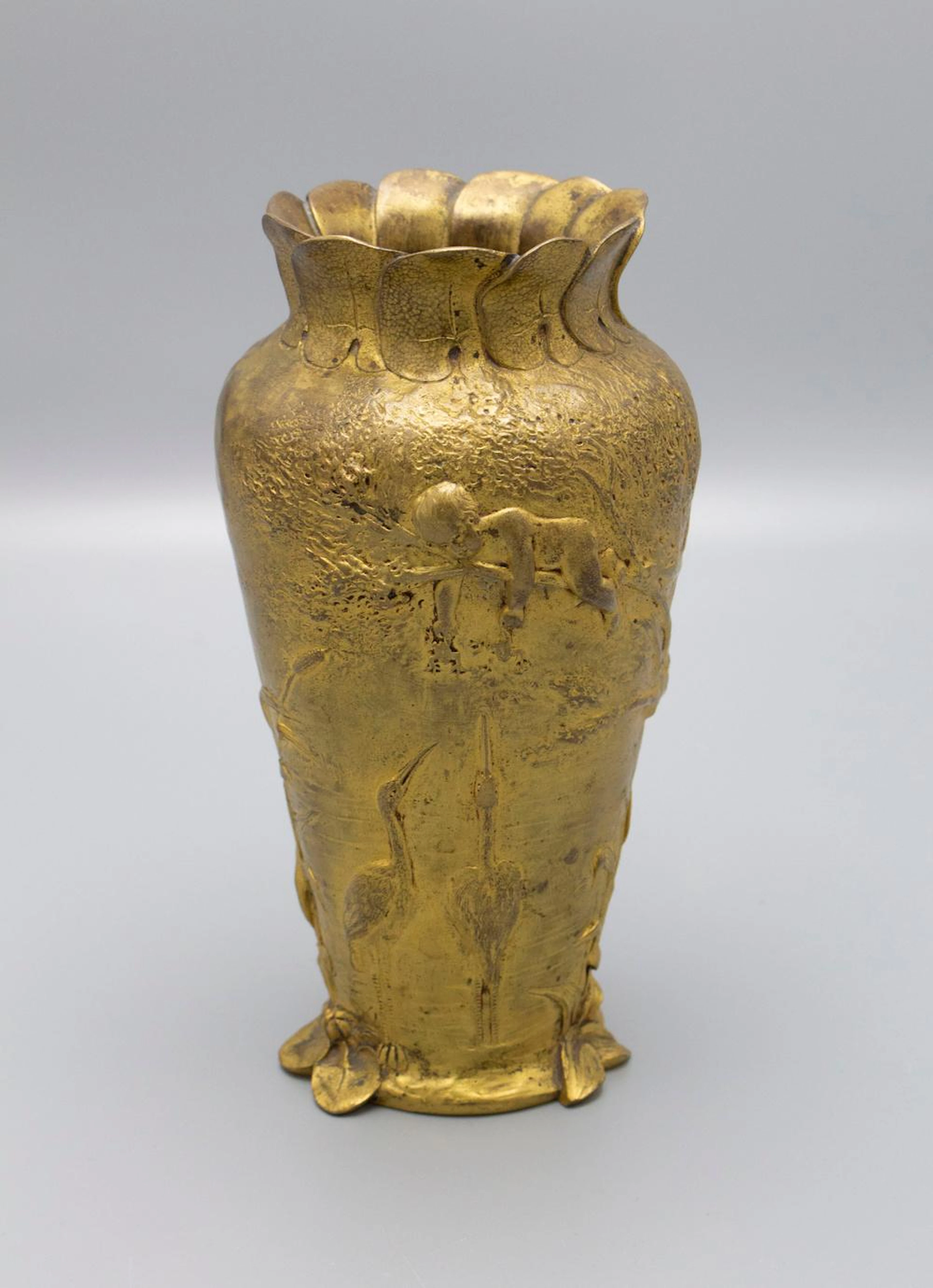 Jugendstil Bronze Vase / Art Nouveau gilt bronze vase