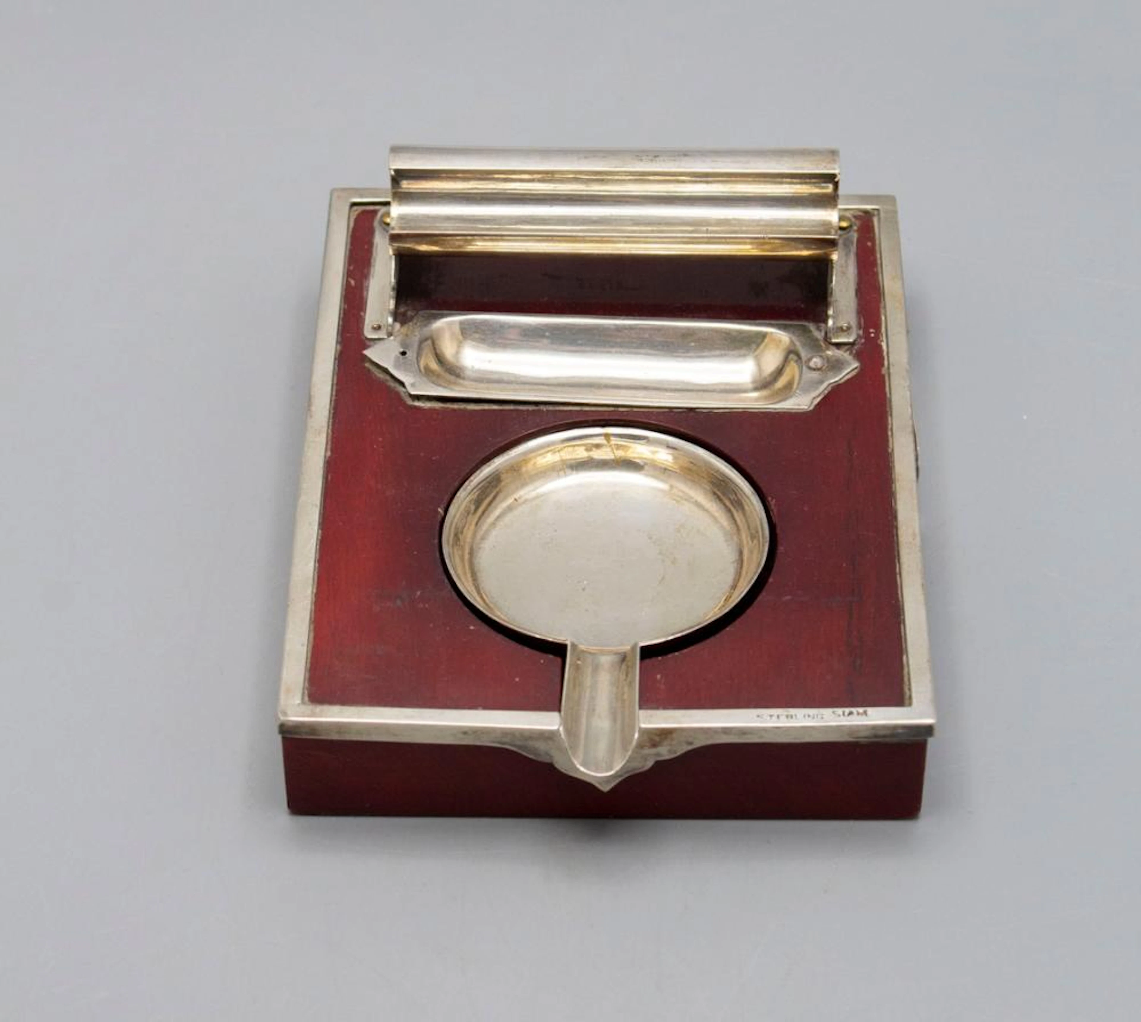 Art Déco Raucherset / An Art Nouveau wood and Sterling silver smoking set