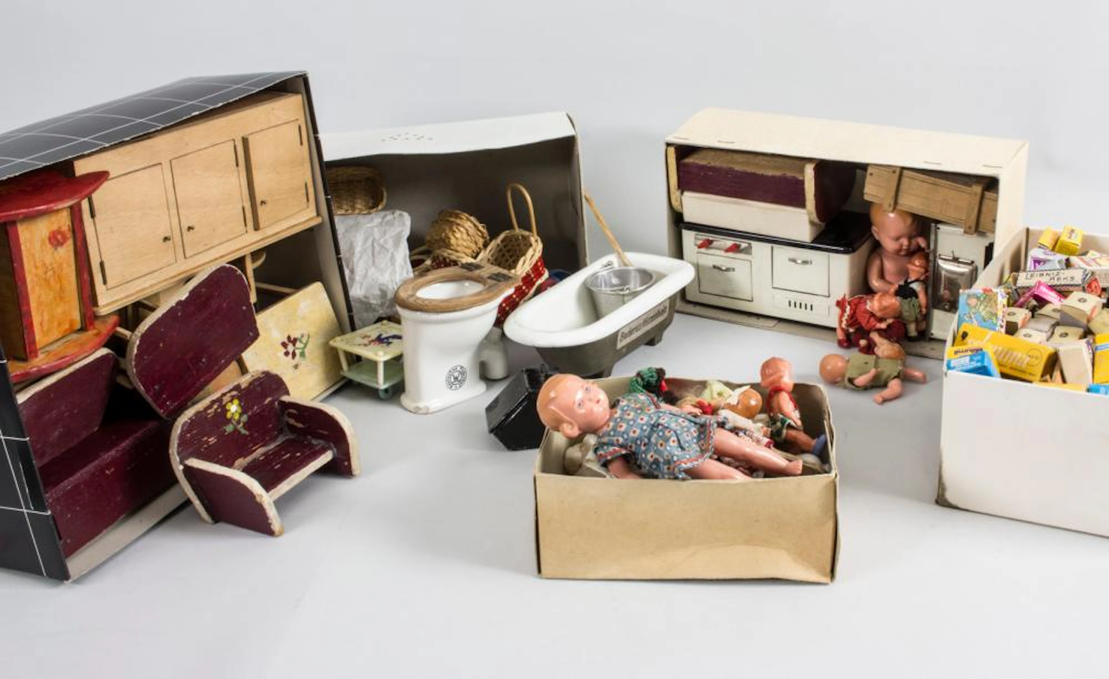 Konvolut altes Spielzeug / A collection of old toys, Deutschland, 20. Jh.