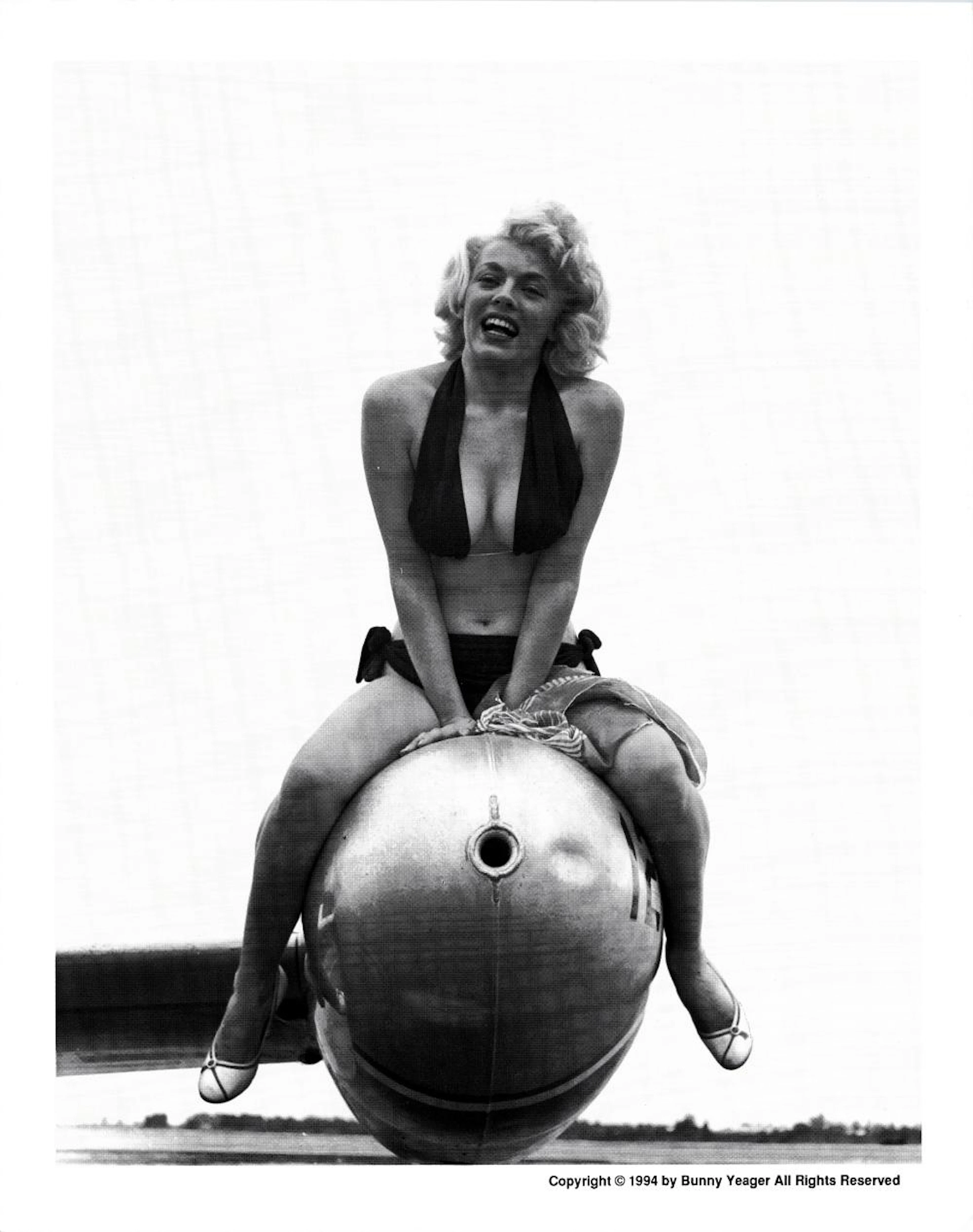 Original BUNNY YEAGER Pin Up Litho Model