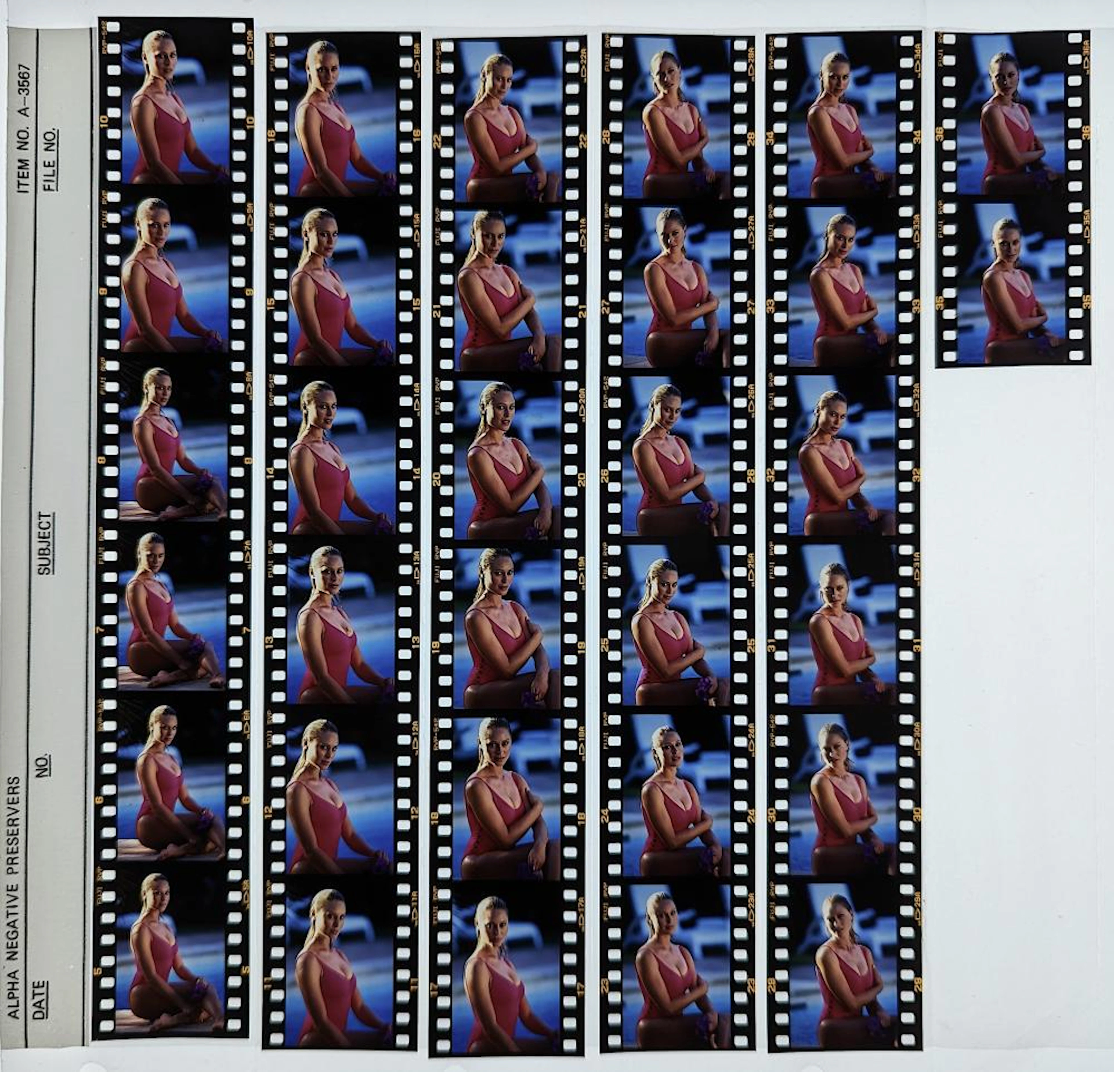 Original Set 35mm Positives Pin Up Model Fashio