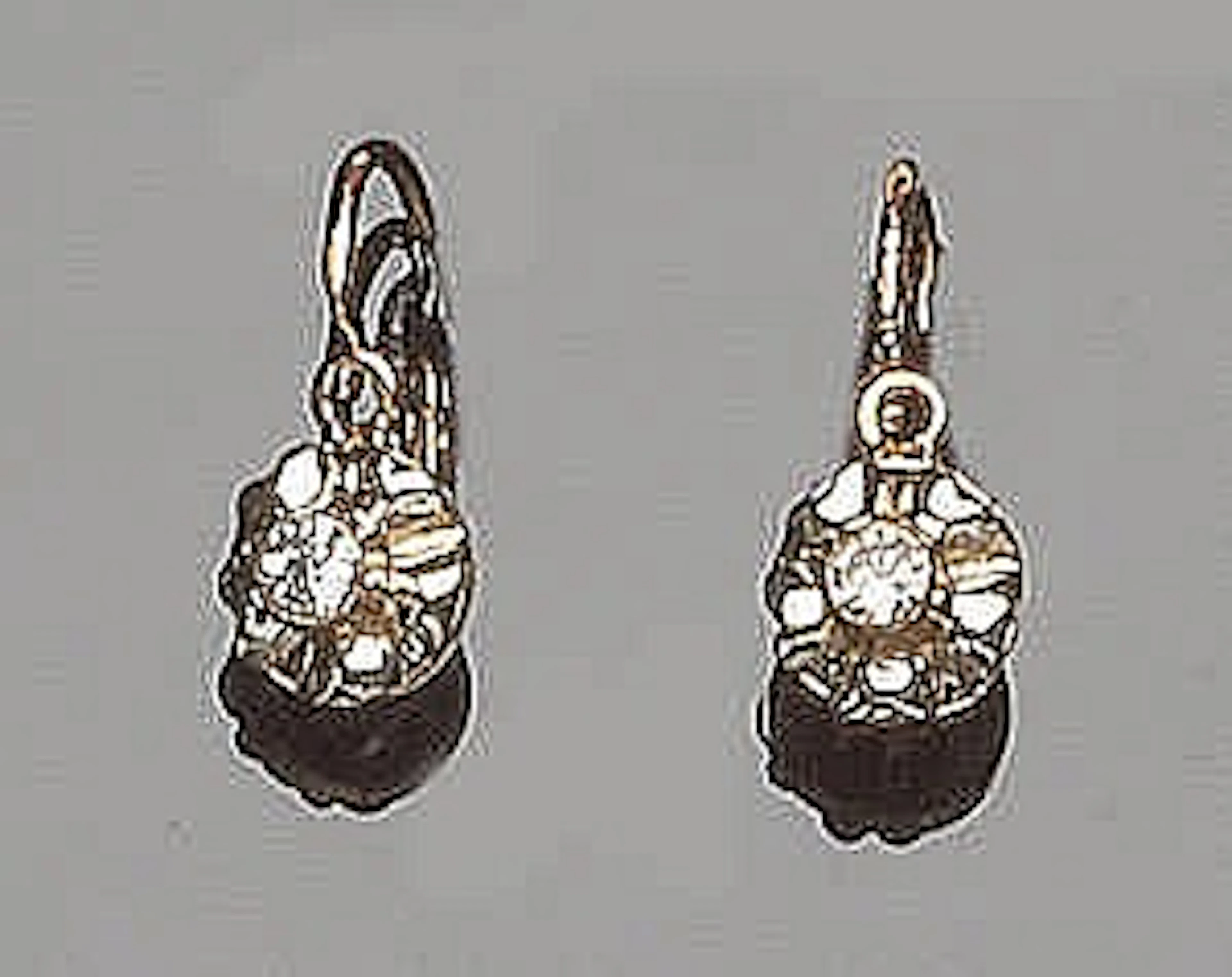 A PAIR OF VINTAGE GOLD AND SYNTHETIC SAPPHIRE EARRINGS