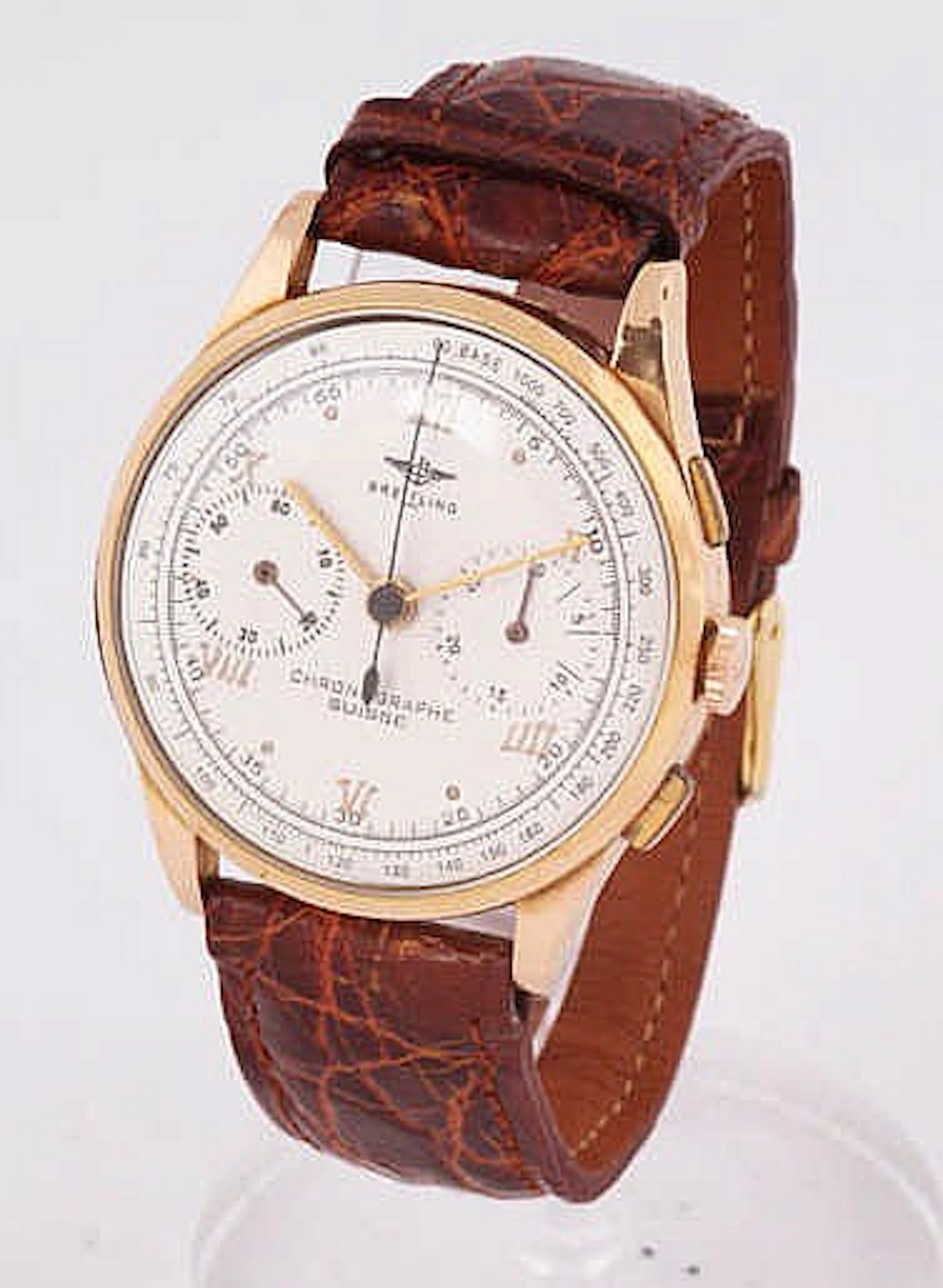 A SWISS VINTAGE WRISTWATCH