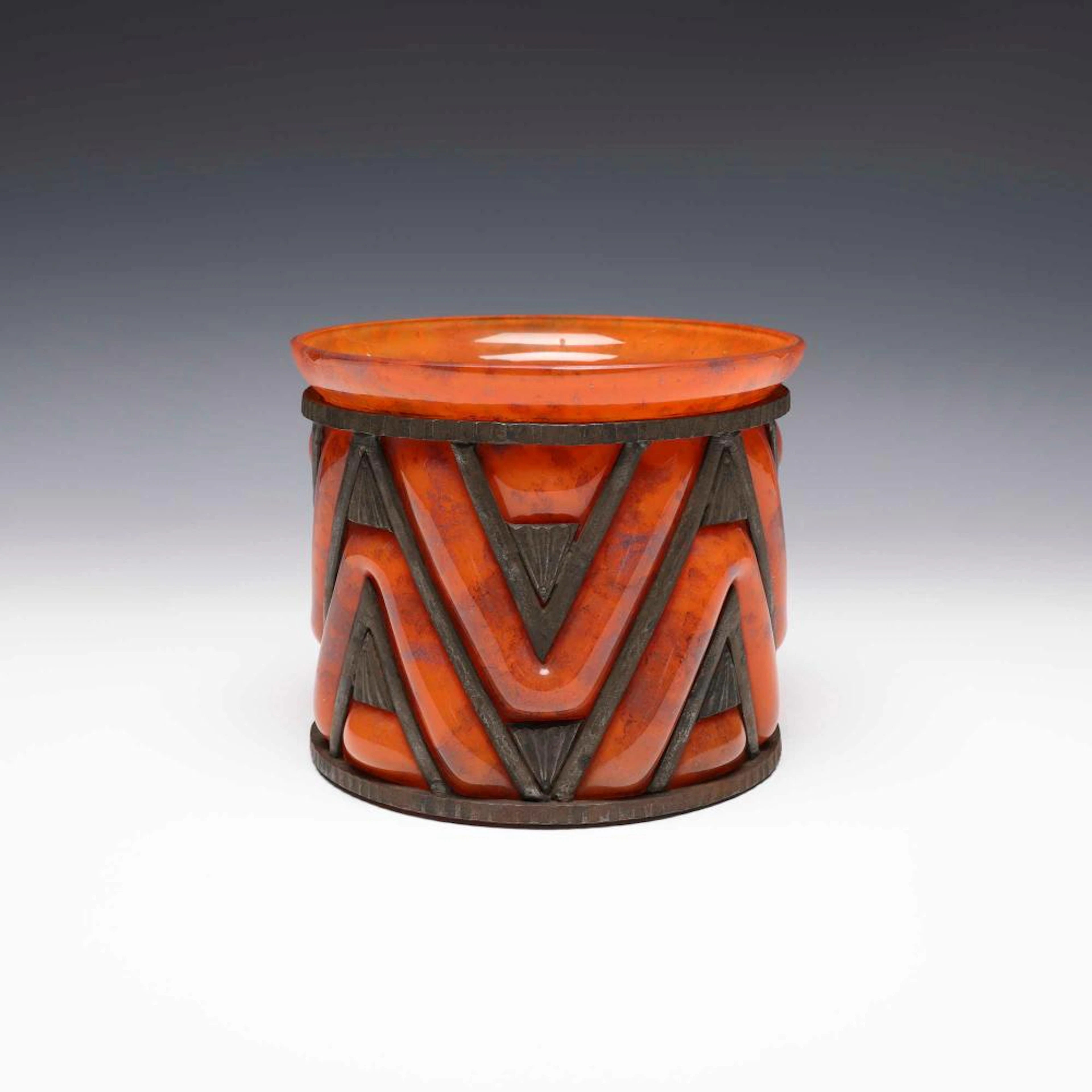 ART DECO VASE by DAUM & MAJORELLE Louis