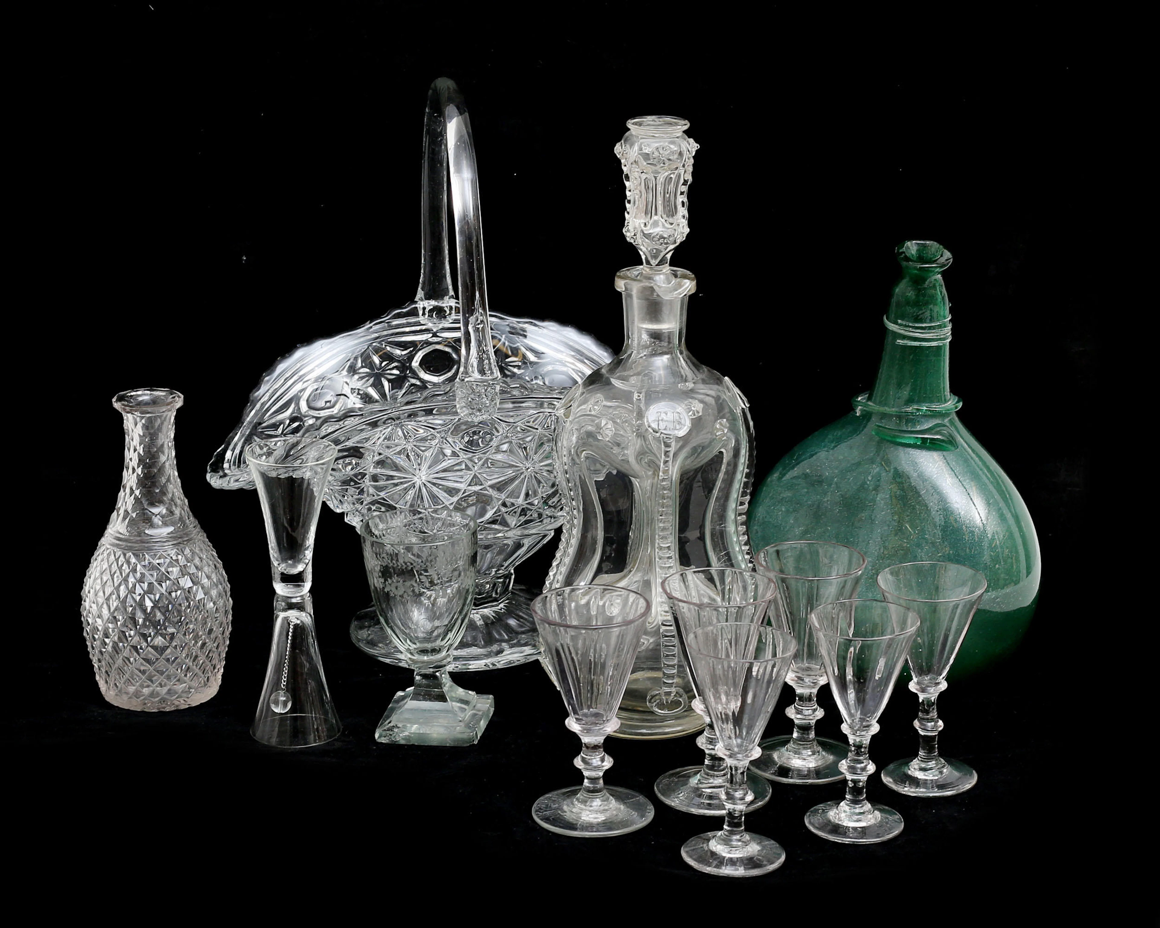 Starkvinsglas och vinglas 1800-tal