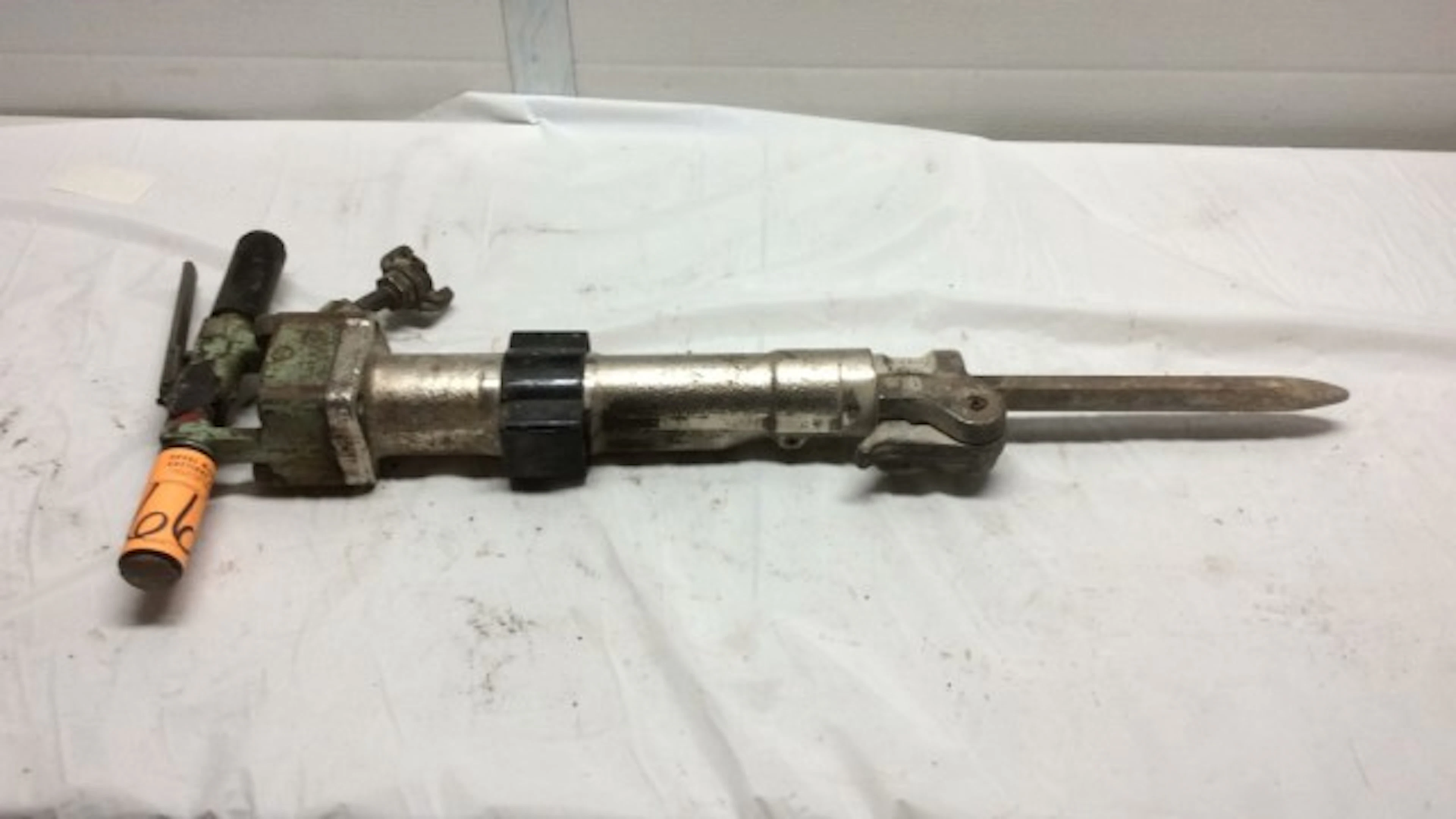 30 Pound Jackhammer