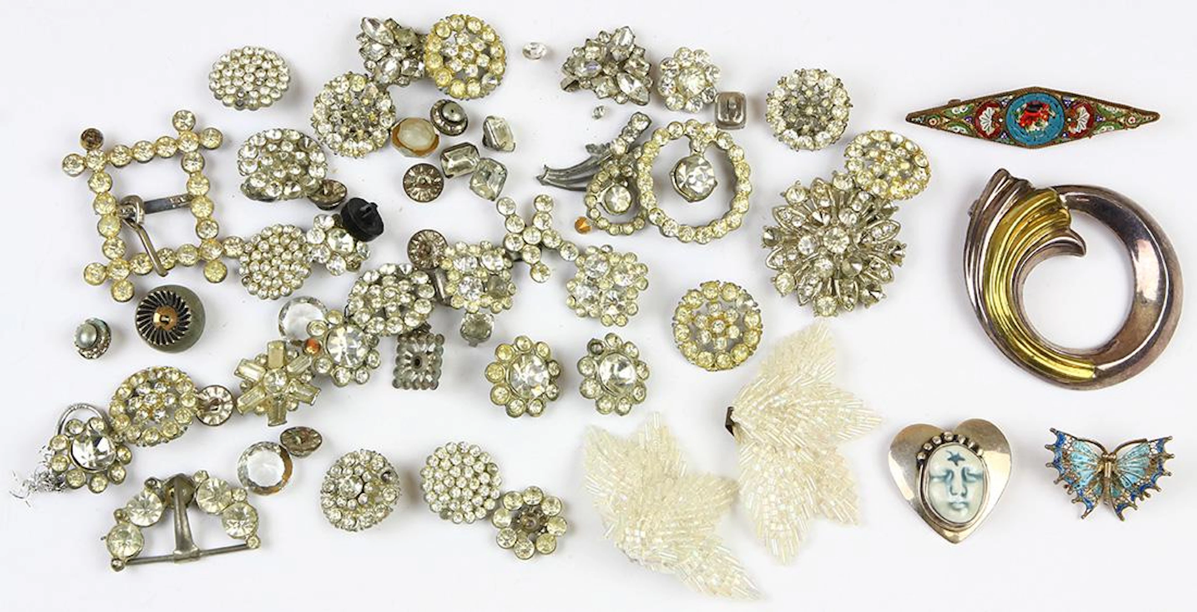 Collection of glass, enamel, silver and costume jewelry