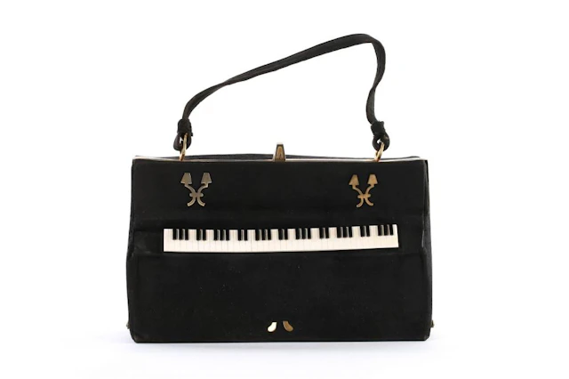 A rare Anne Marie novelty 'Piano' handbag, 1940s, stamped to the interior '