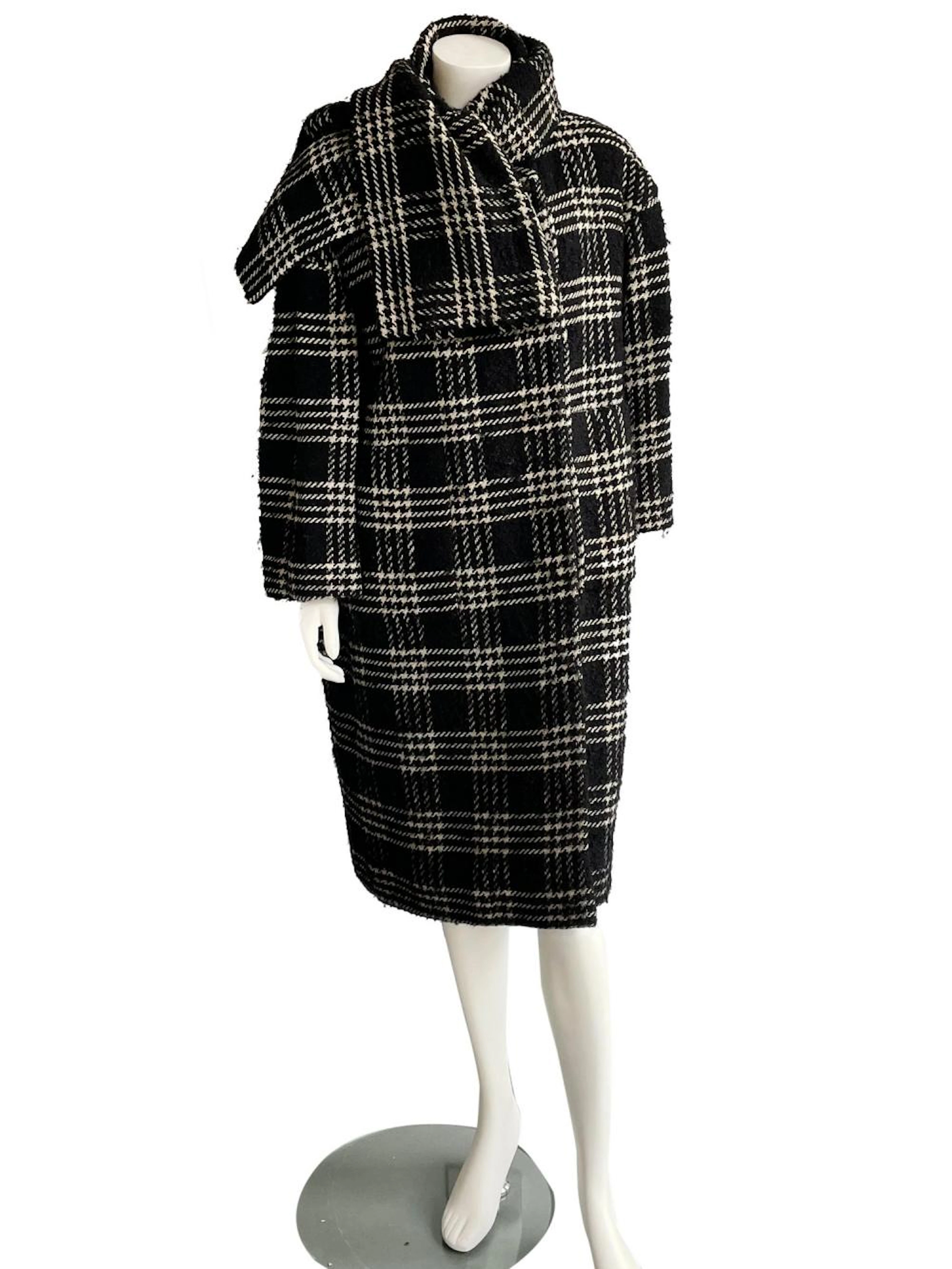 A Balenciaga couture checked tweed coat, circa 1965,