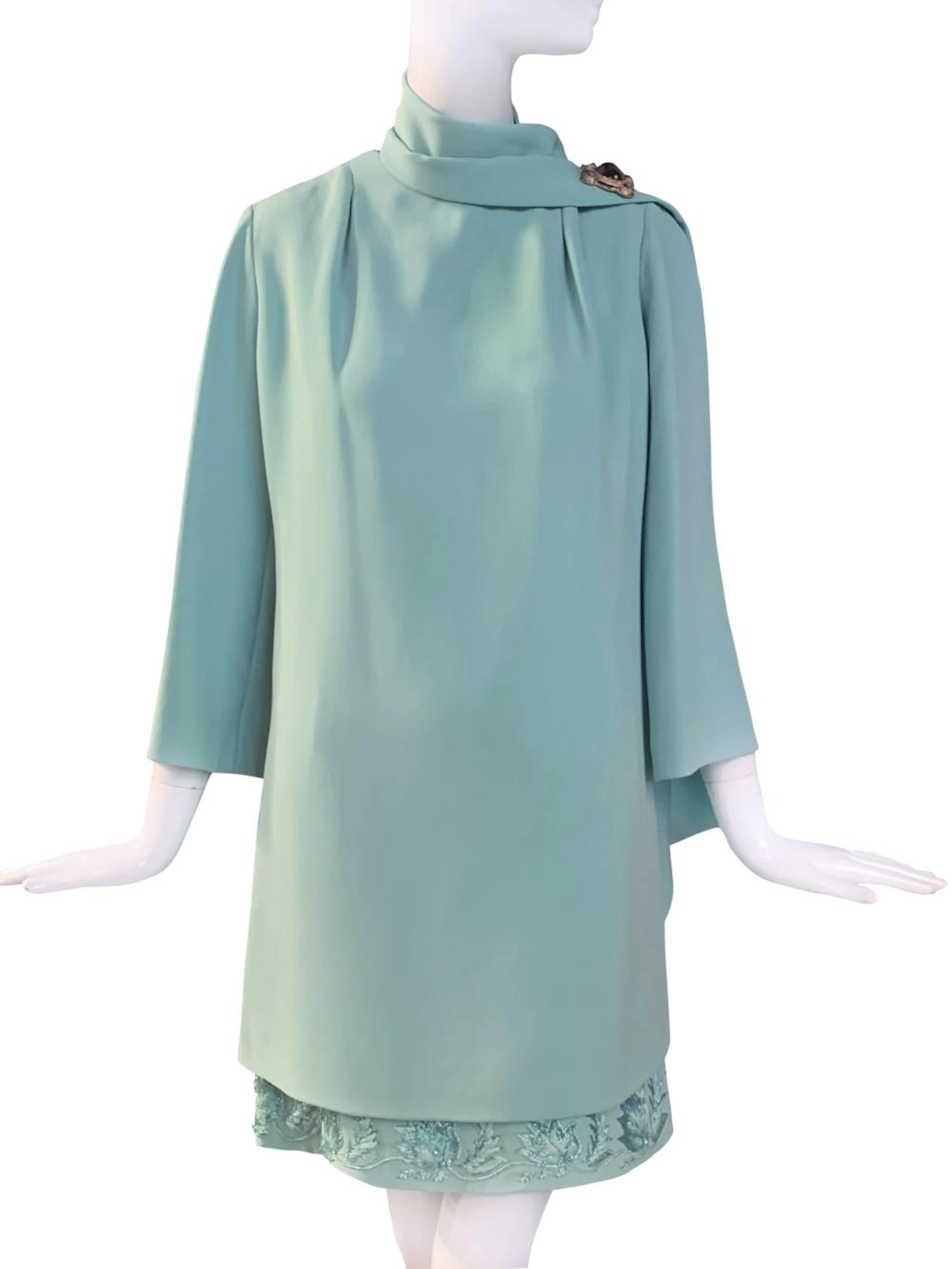 Elizabeth Taylor's Christian Dior by Marc Bohan couture blue silk crêpe dress