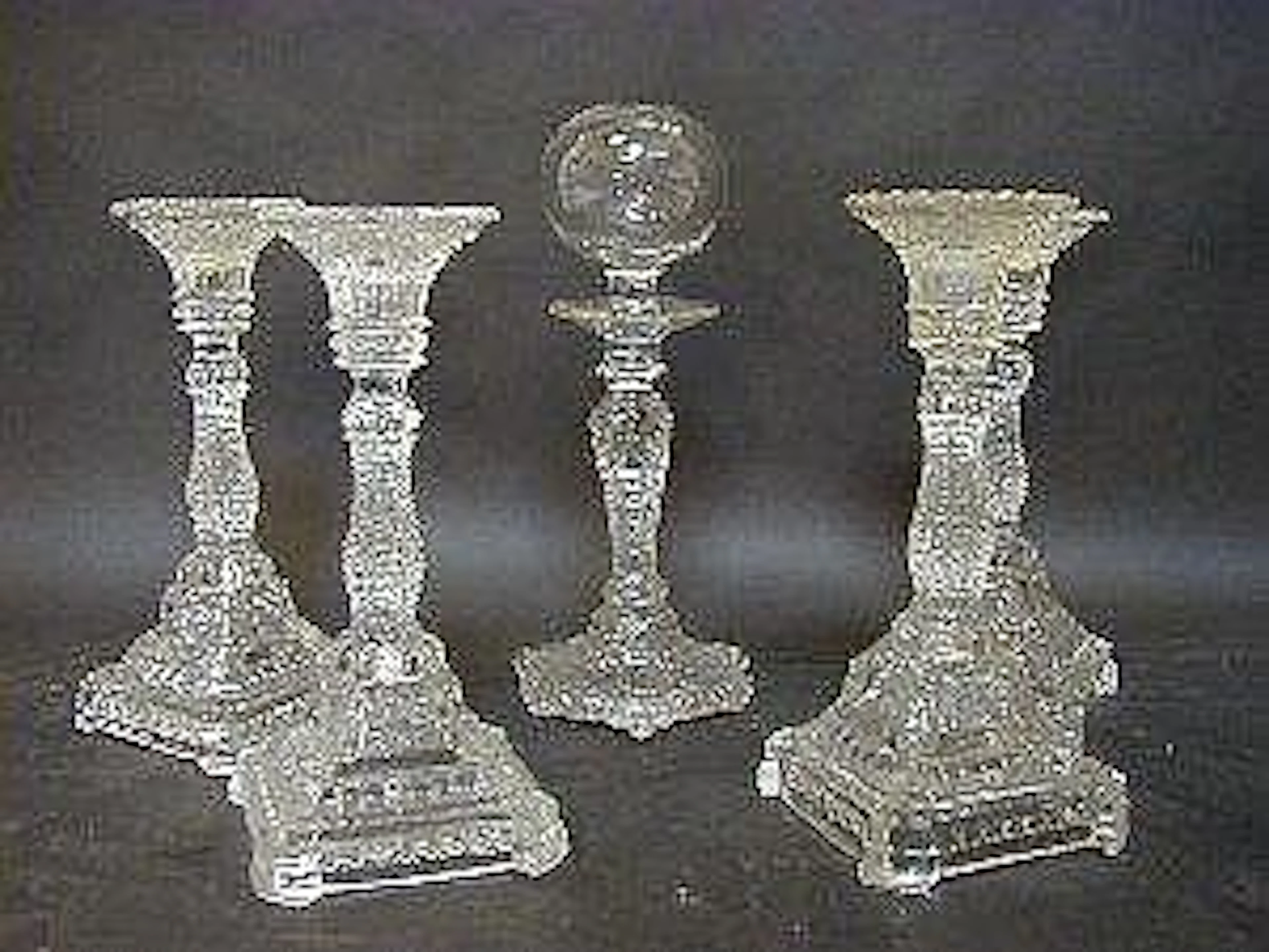 A CLEAR PRESSED GLASS LACEMAKERS LAMP